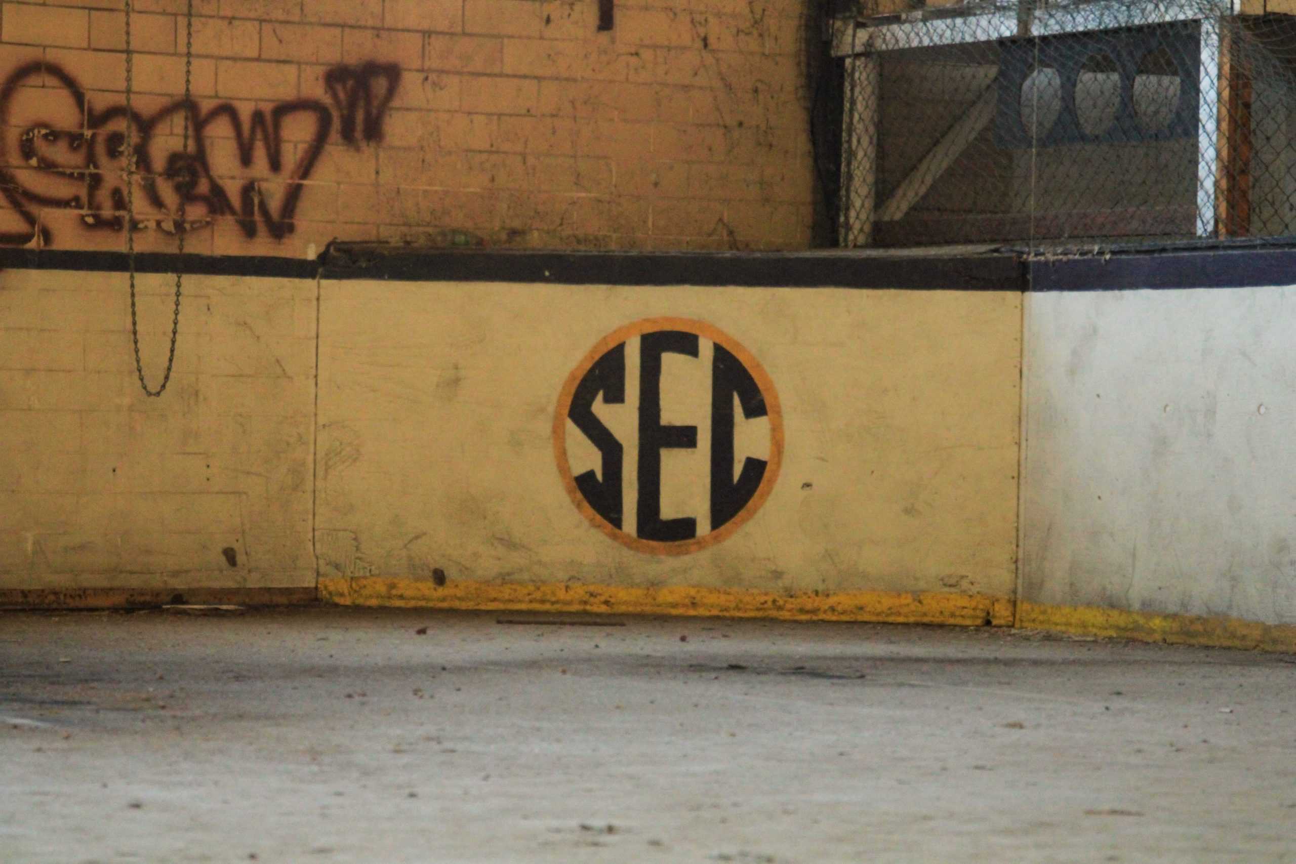 PHOTOS: A glimpse inside the soon-to-be renovated Huey P. Long Field House