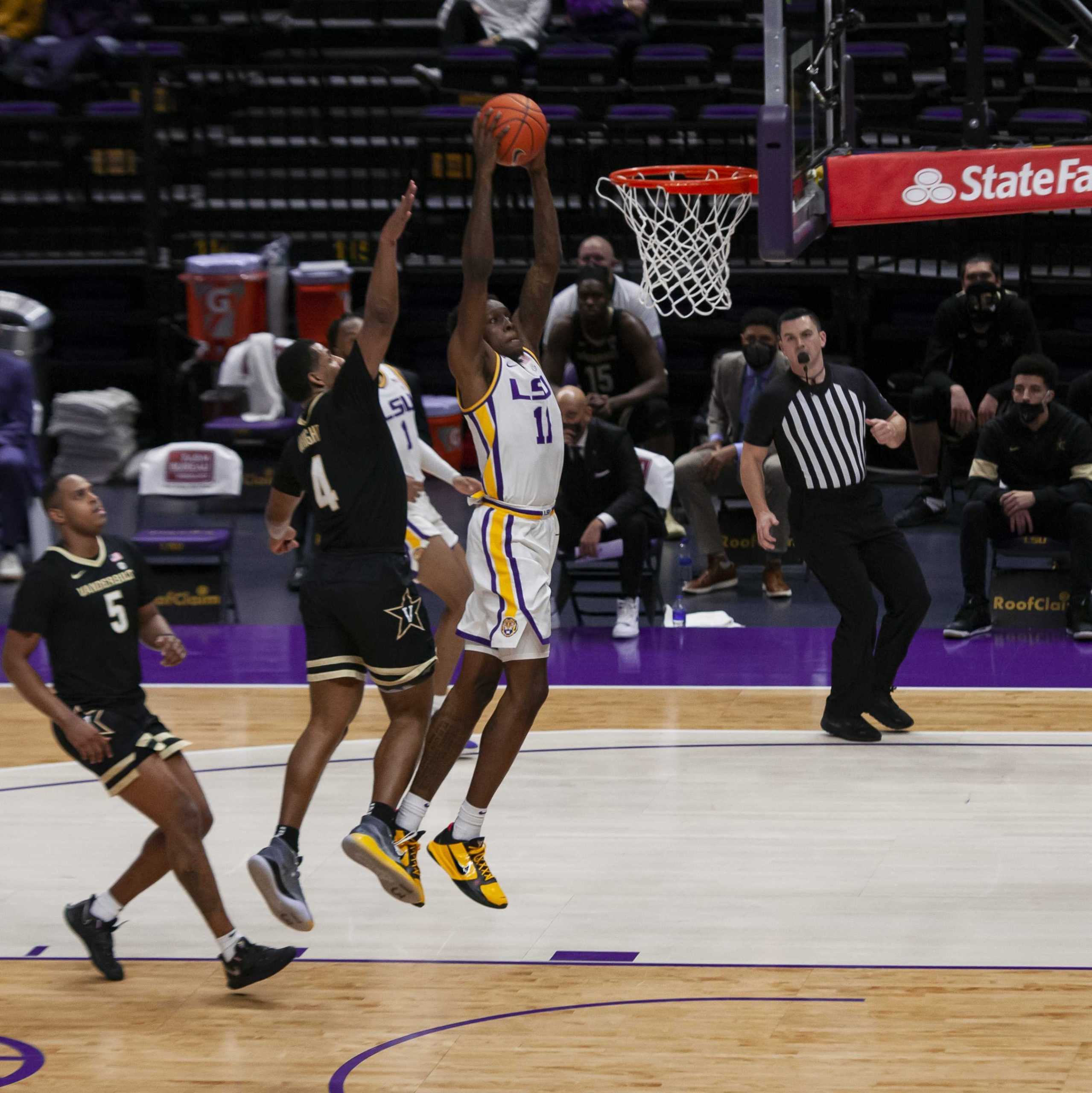 PHOTOS: LSU men's basketball defeats Vanderbilt