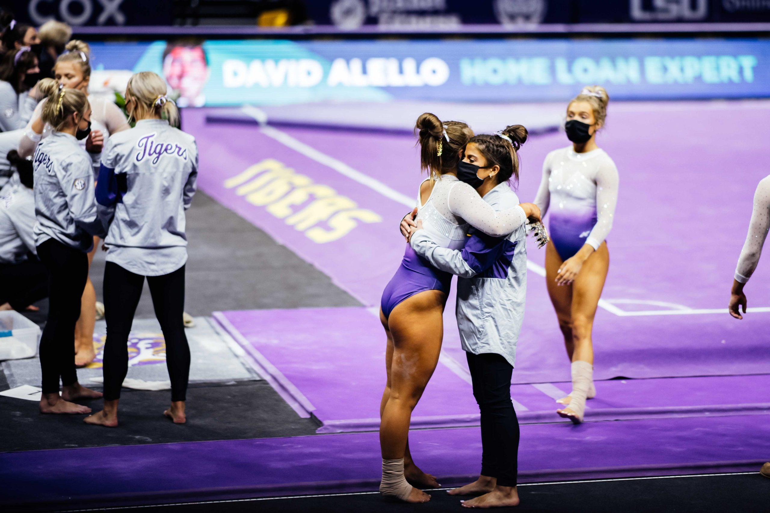 PHOTOS: No.3 LSU gymnastics holds senior night and defeats No. 22 Missouri