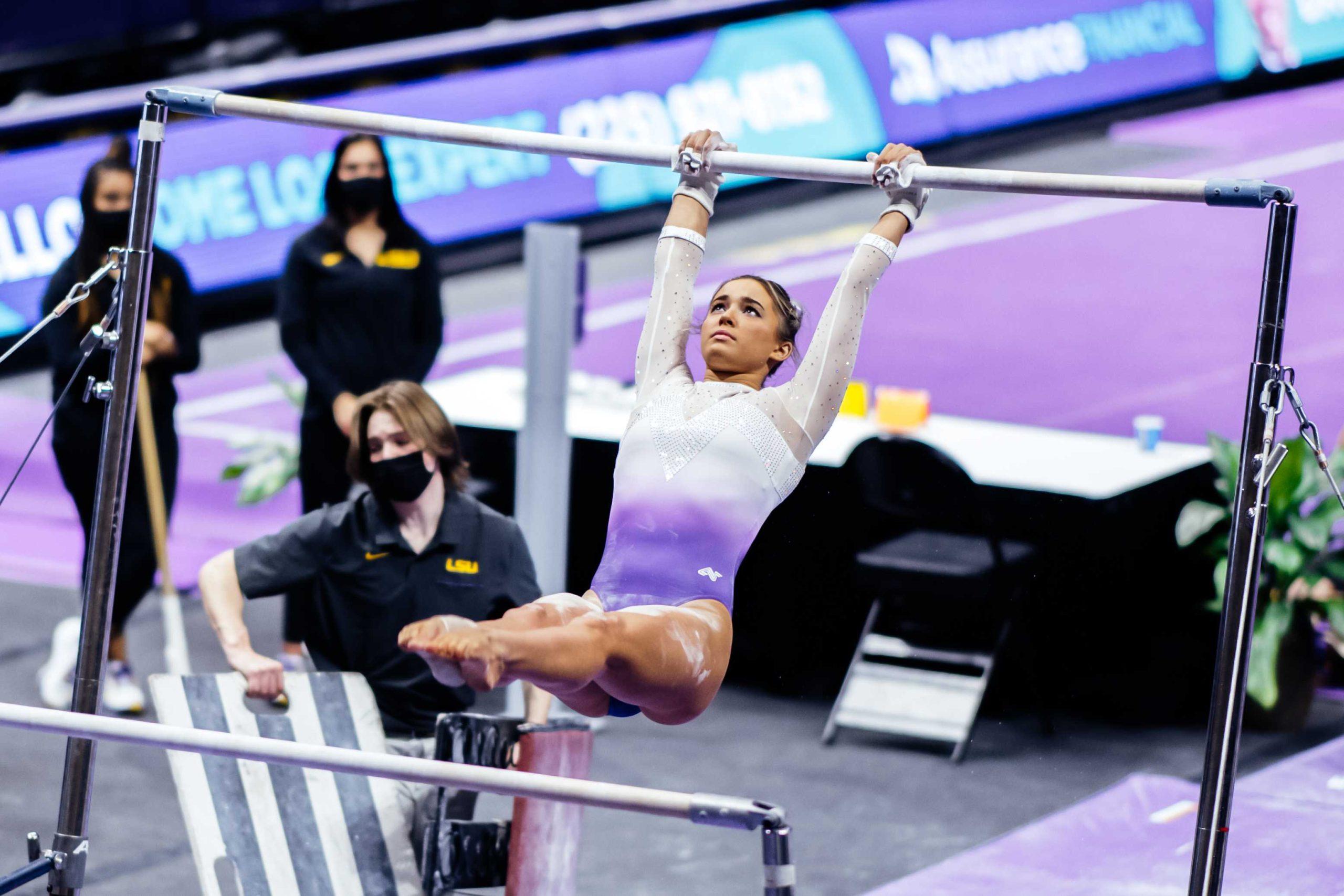 PHOTOS: No.3 LSU gymnastics holds senior night and defeats No. 22 Missouri