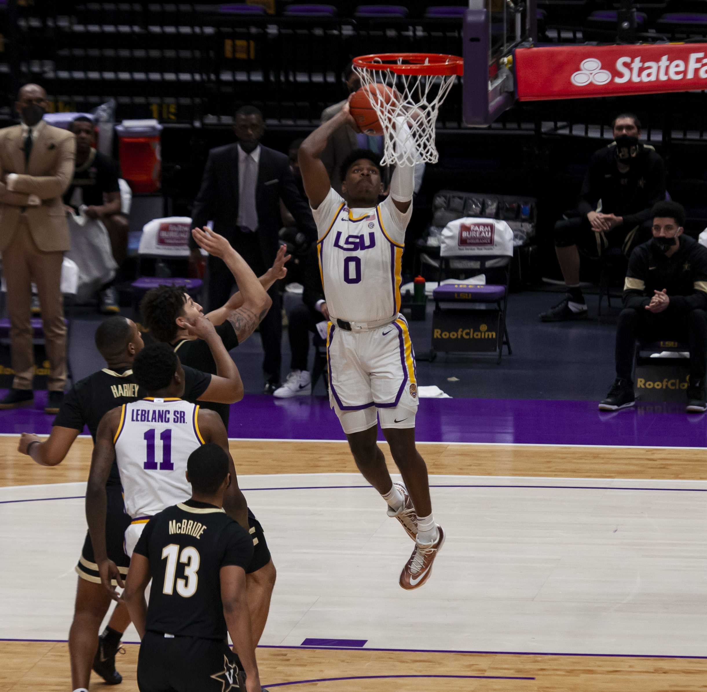 PHOTOS: LSU men's basketball defeats Vanderbilt