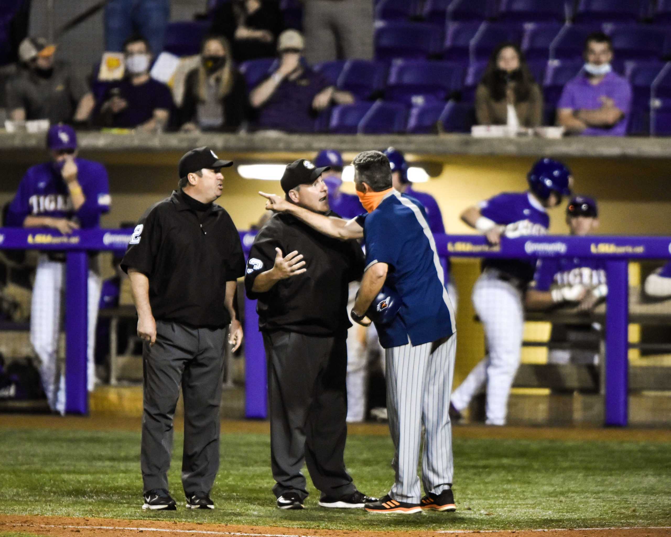 PHOTOS: LSU baseball defeats UTSA