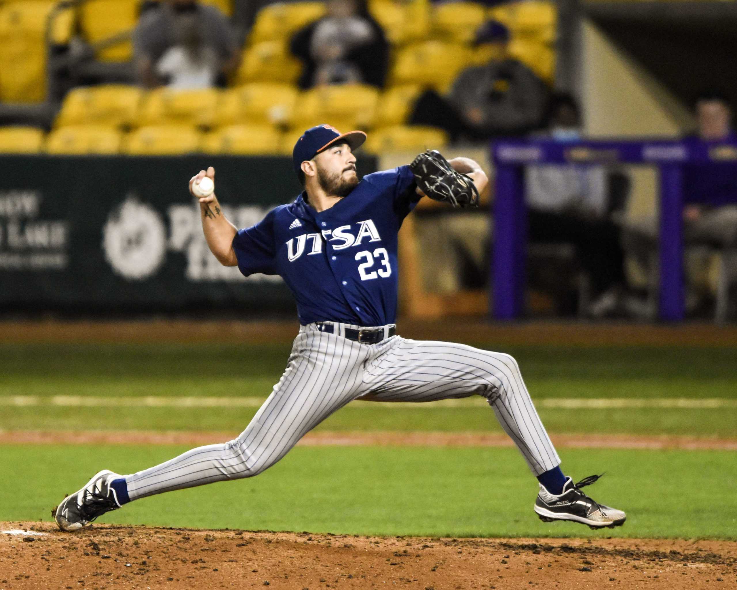 PHOTOS: LSU baseball defeats UTSA