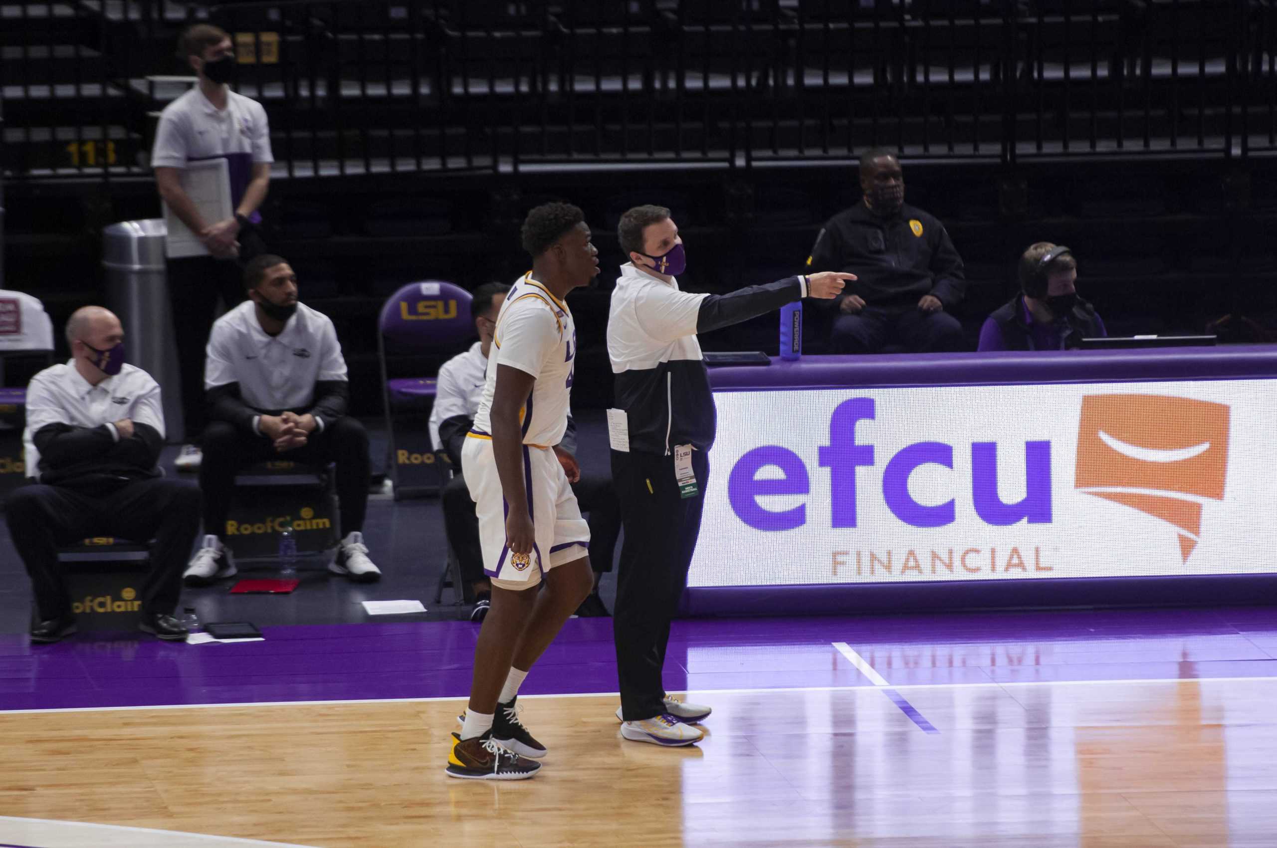 PHOTOS: LSU men's basketball defeats Vanderbilt