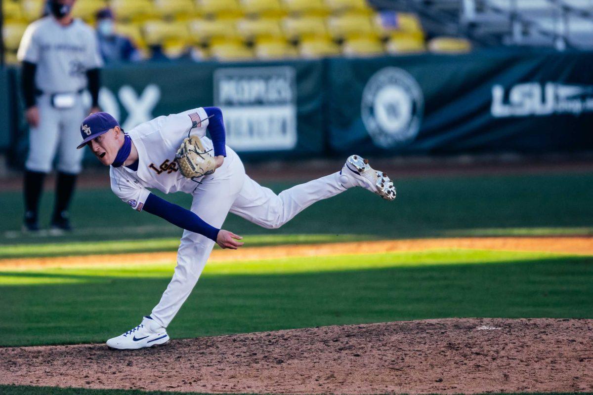 LSU baseball senior right-handed pitcher Devin Fontenot (28) pitches Saturday, Feb. 20, 2021 during LSU's 6-1 win over Air Force at Alex Box Stadium on Gourrier Avenue in Baton Rouge, La.