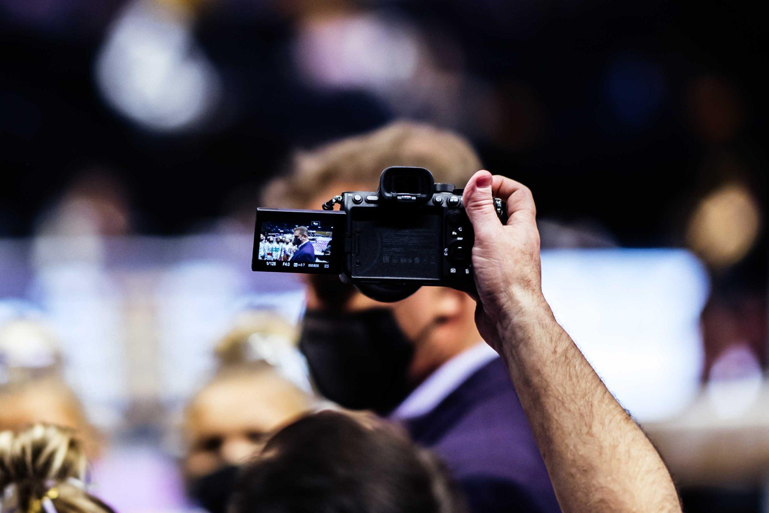 PHOTOS: No.3 LSU gymnastics holds senior night and defeats No. 22 Missouri