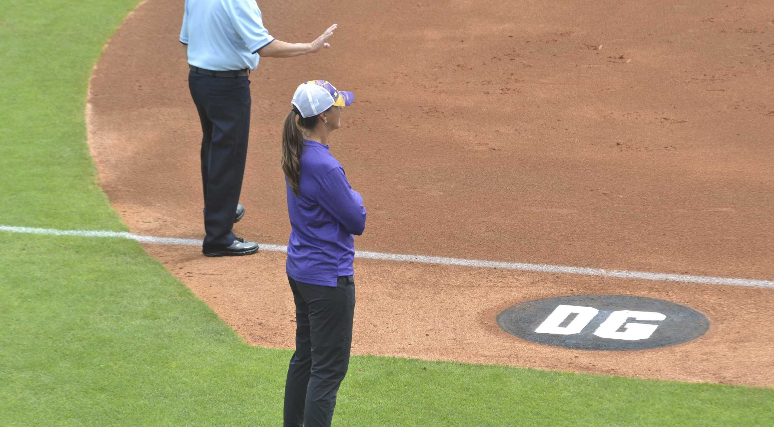 PHOTOS: LSU softball defeats McNeese State, ULL, advances to Super Regional