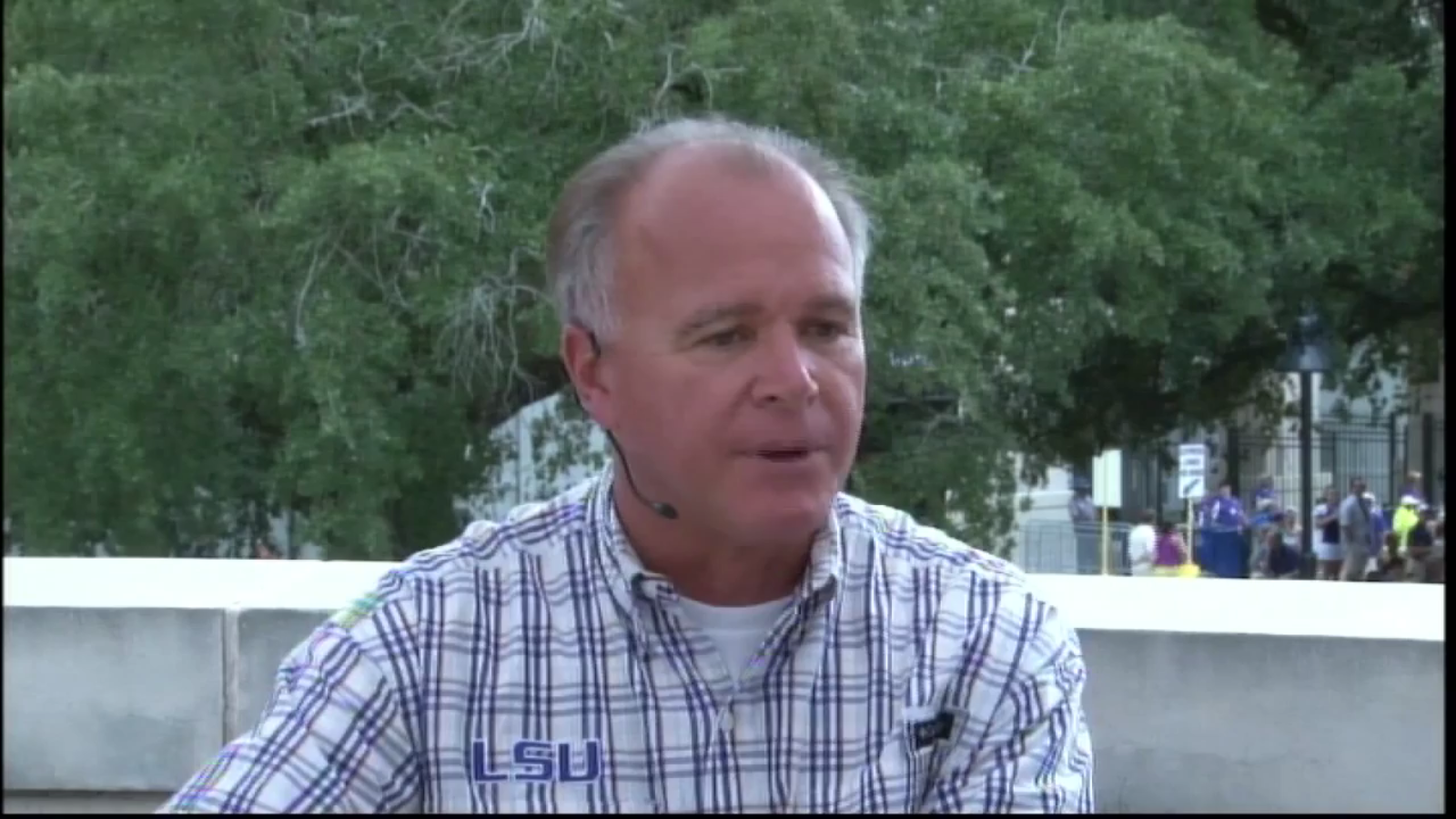 Reveille Archives: A look back at Paul Mainieri's 15 years in purple and gold