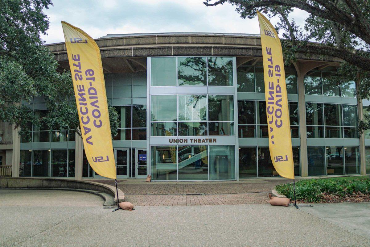 Banners reading &#8220;COVID-19 Vaccine Site&#8221; move in the wind on Monday, Sept. 27, 2021, outside of the LSU Union Theater.