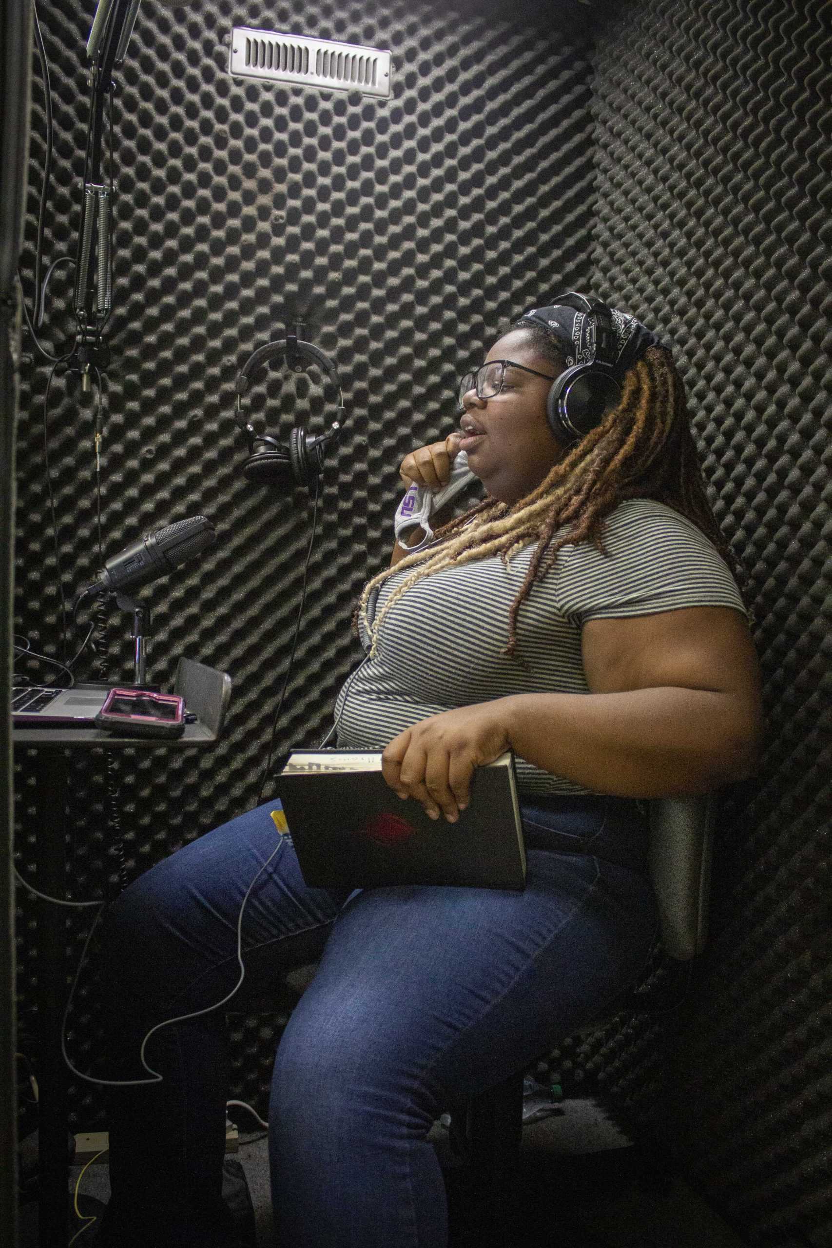 English senior Exquisite Williams shares passion for reading in 'Our Moment: A Literary Podcast'