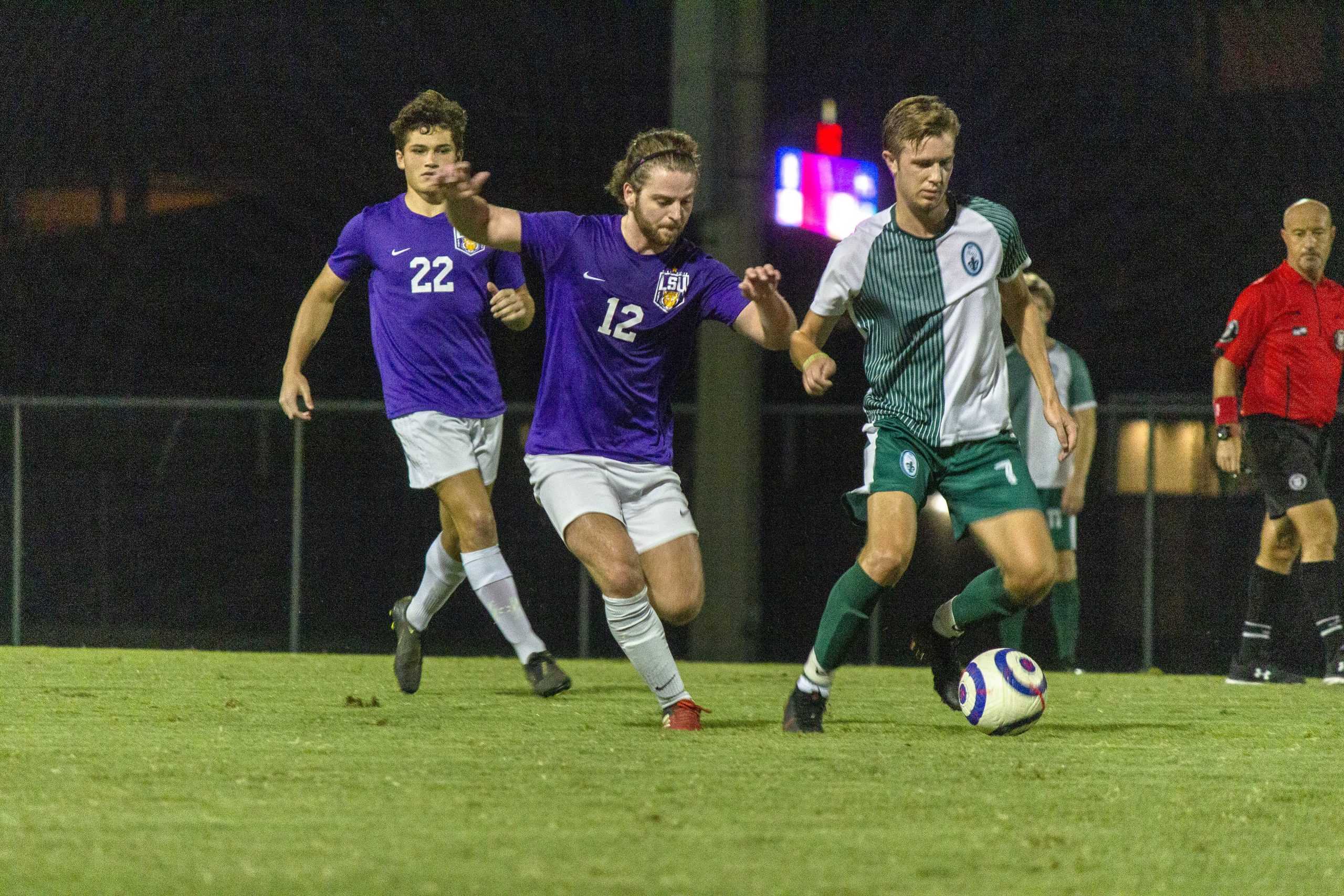 PHOTOS: LSU men's club soccer defeats Tulane 3-2