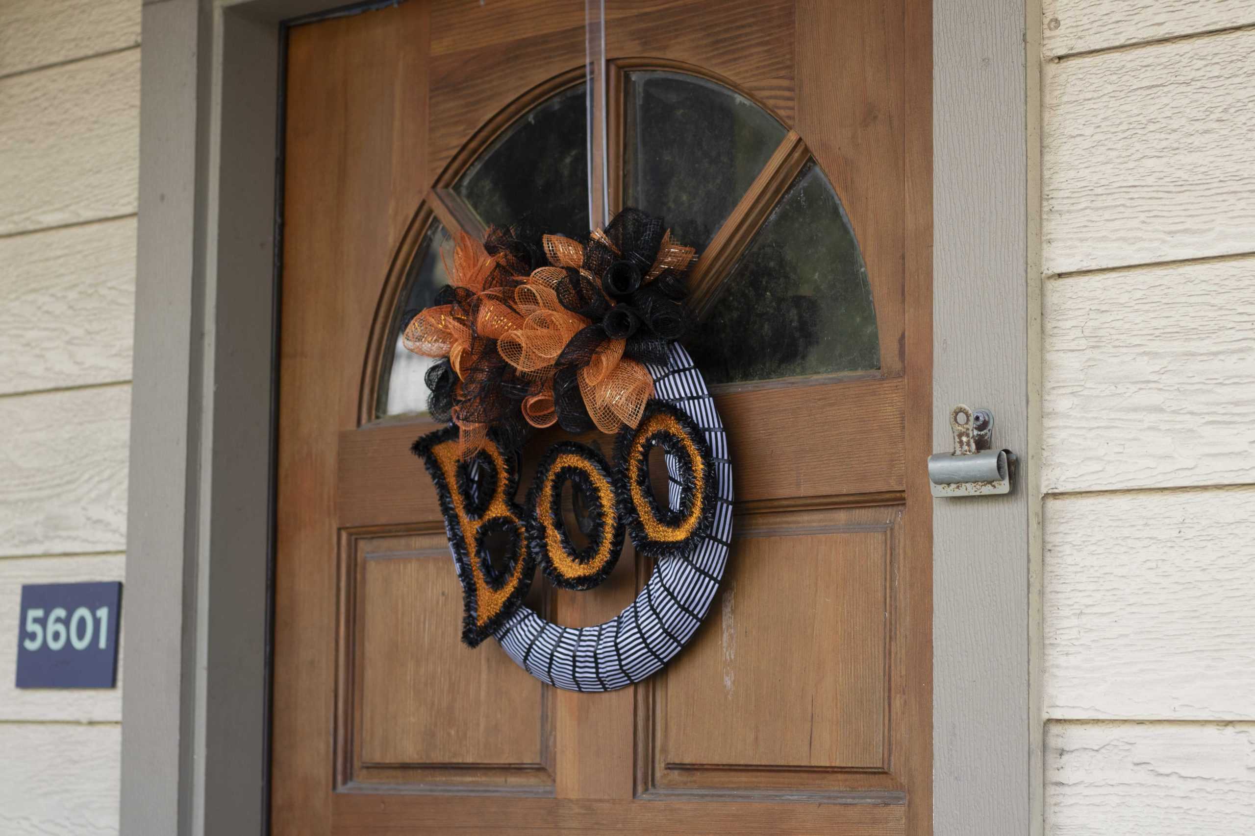 PHOTOS: Decorations flood Baton Rouge area with Halloween spirit