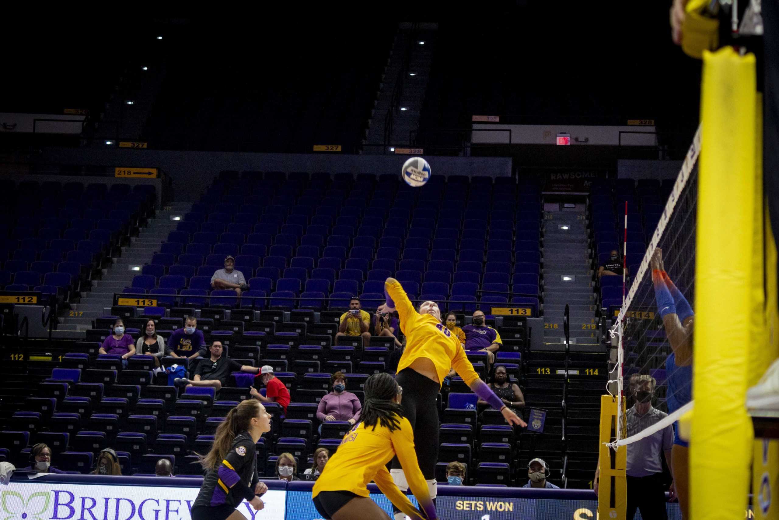 PHOTOS: LSU volleyball defeats Florida