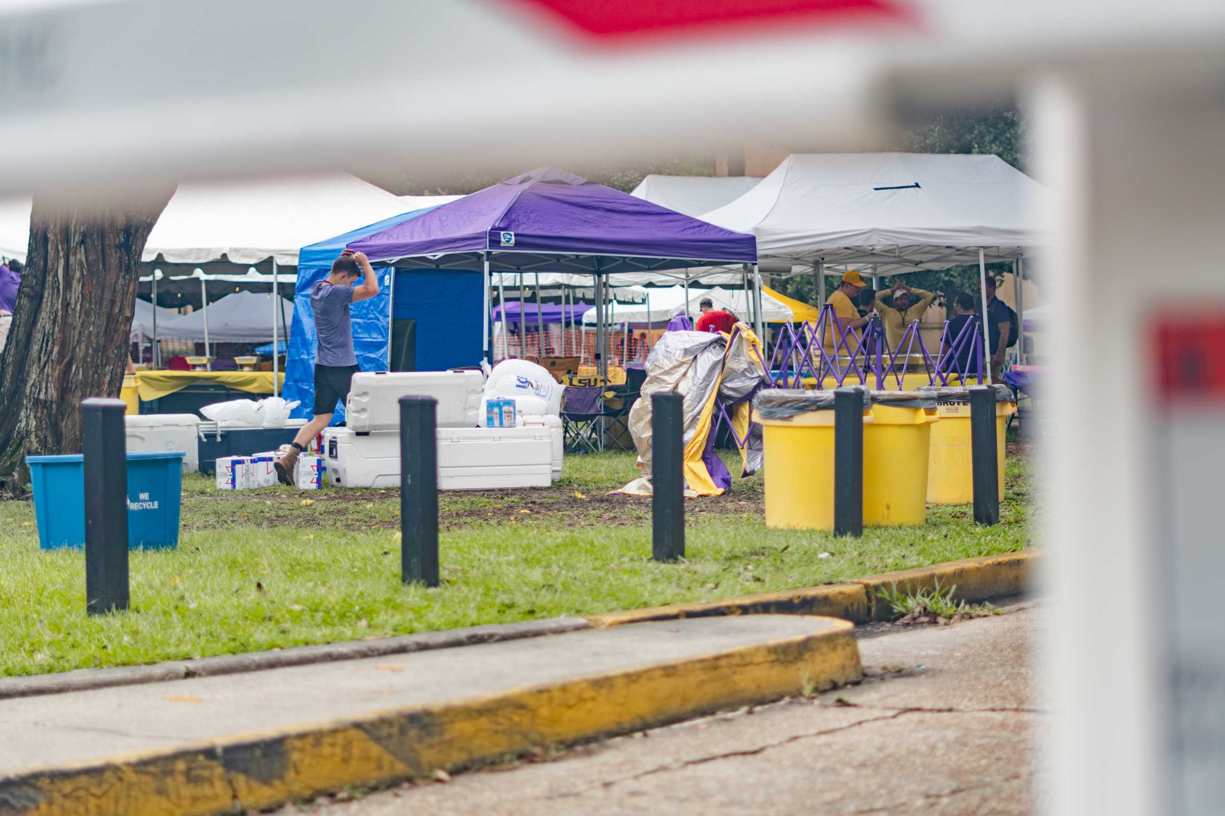 LSU, Auburn tailgaters celebrate in the mud and rain: 'It never rains in death valley'