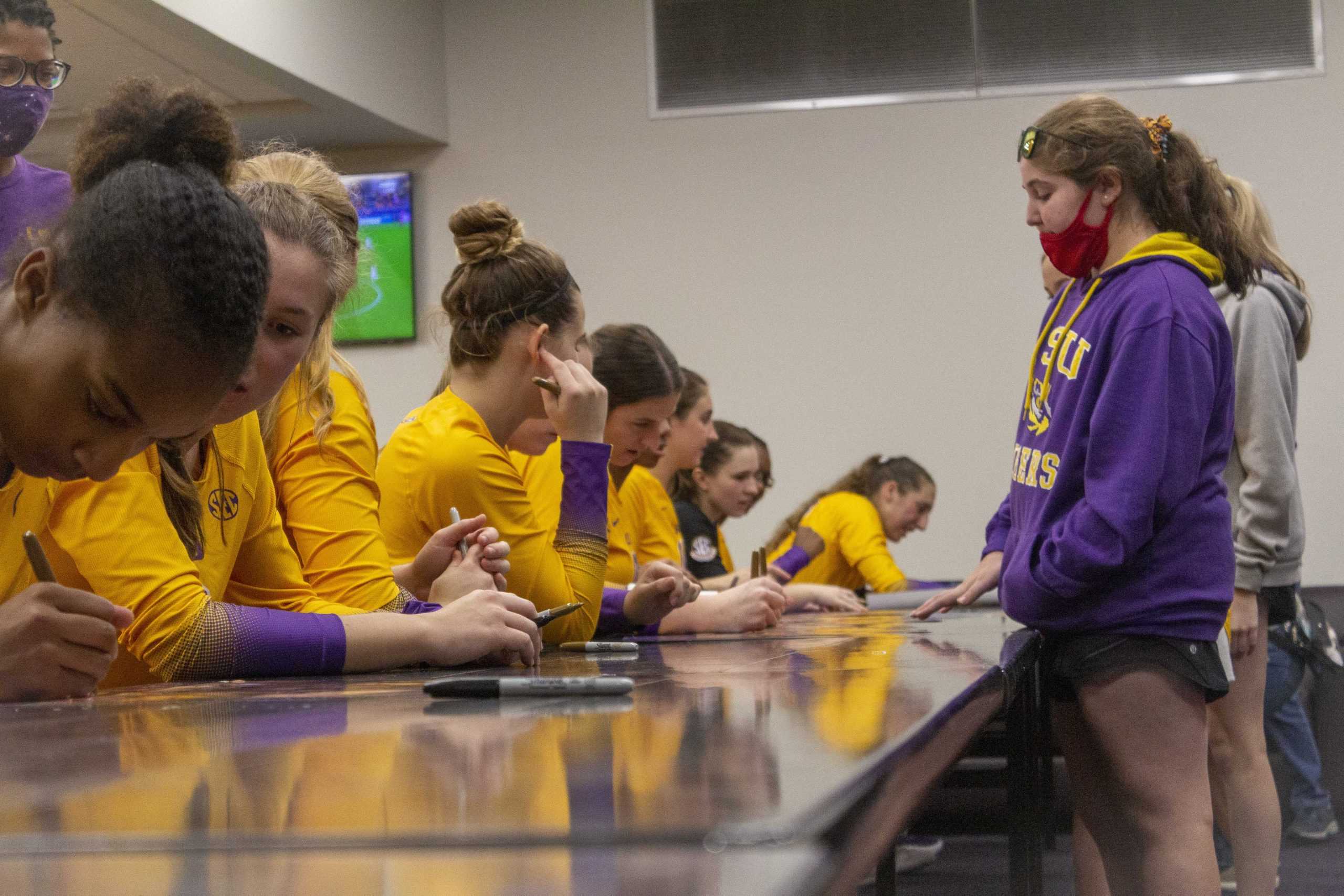 PHOTOS: LSU volleyball defeats Florida