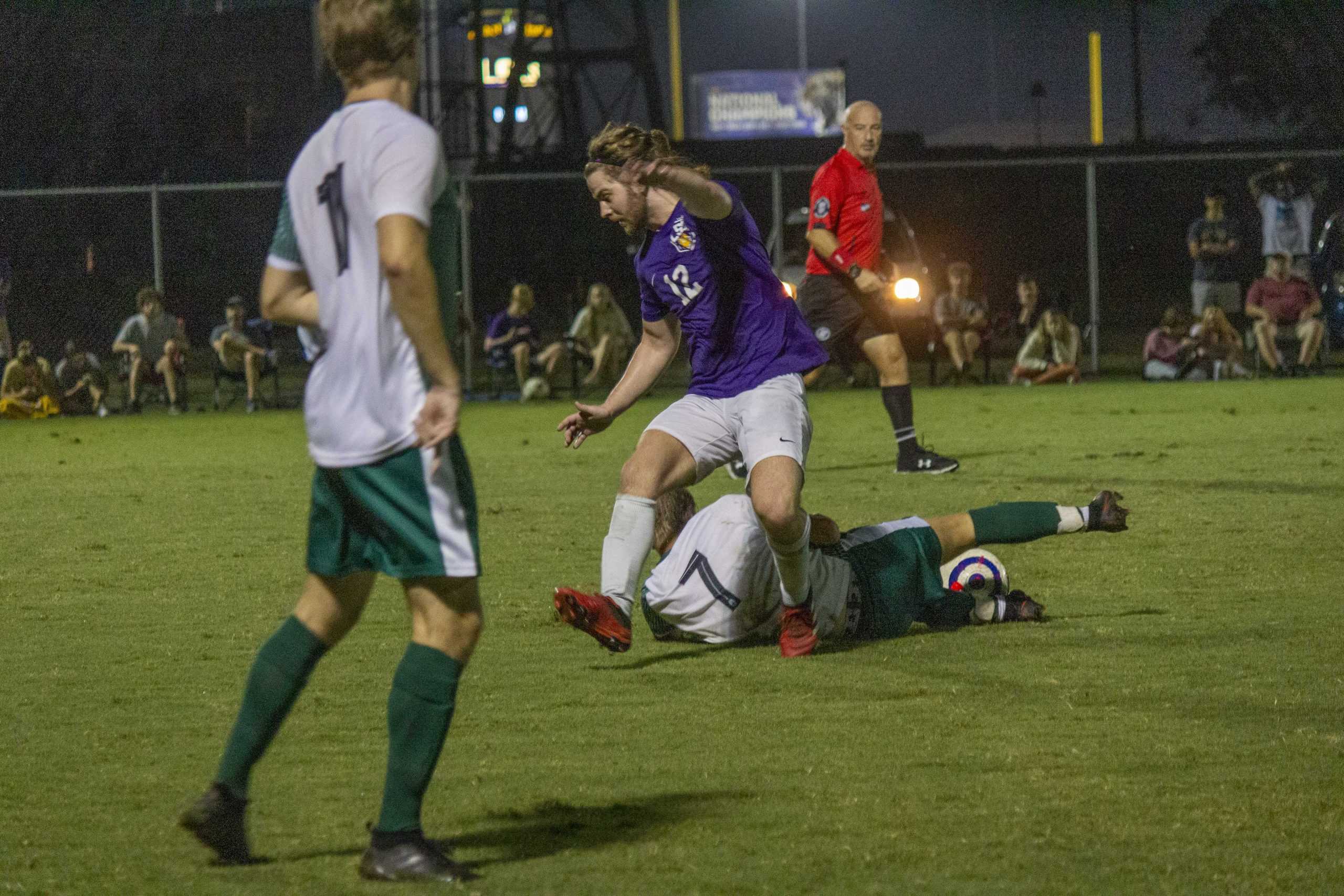 PHOTOS: LSU men's club soccer defeats Tulane 3-2