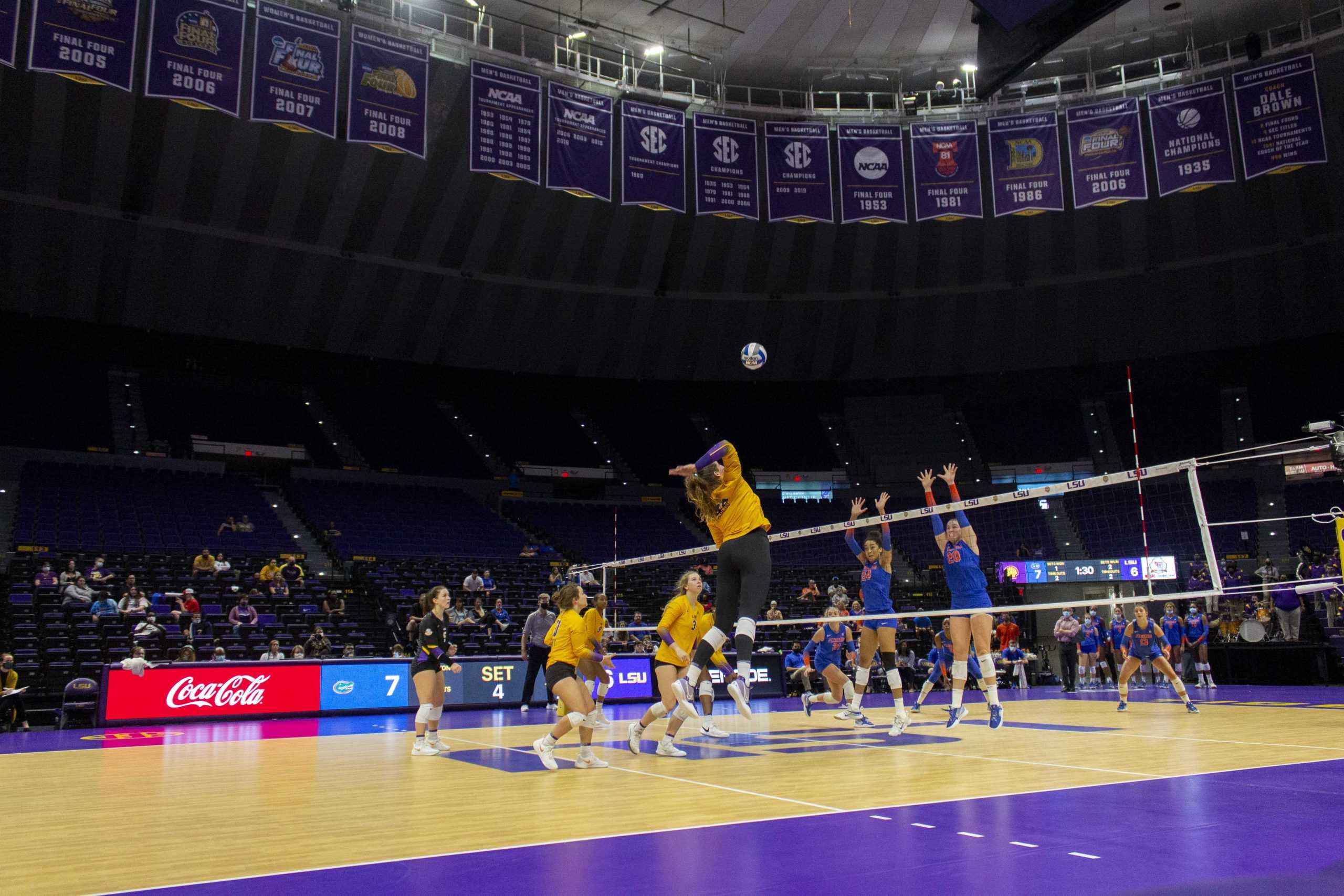 PHOTOS: LSU volleyball defeats Florida