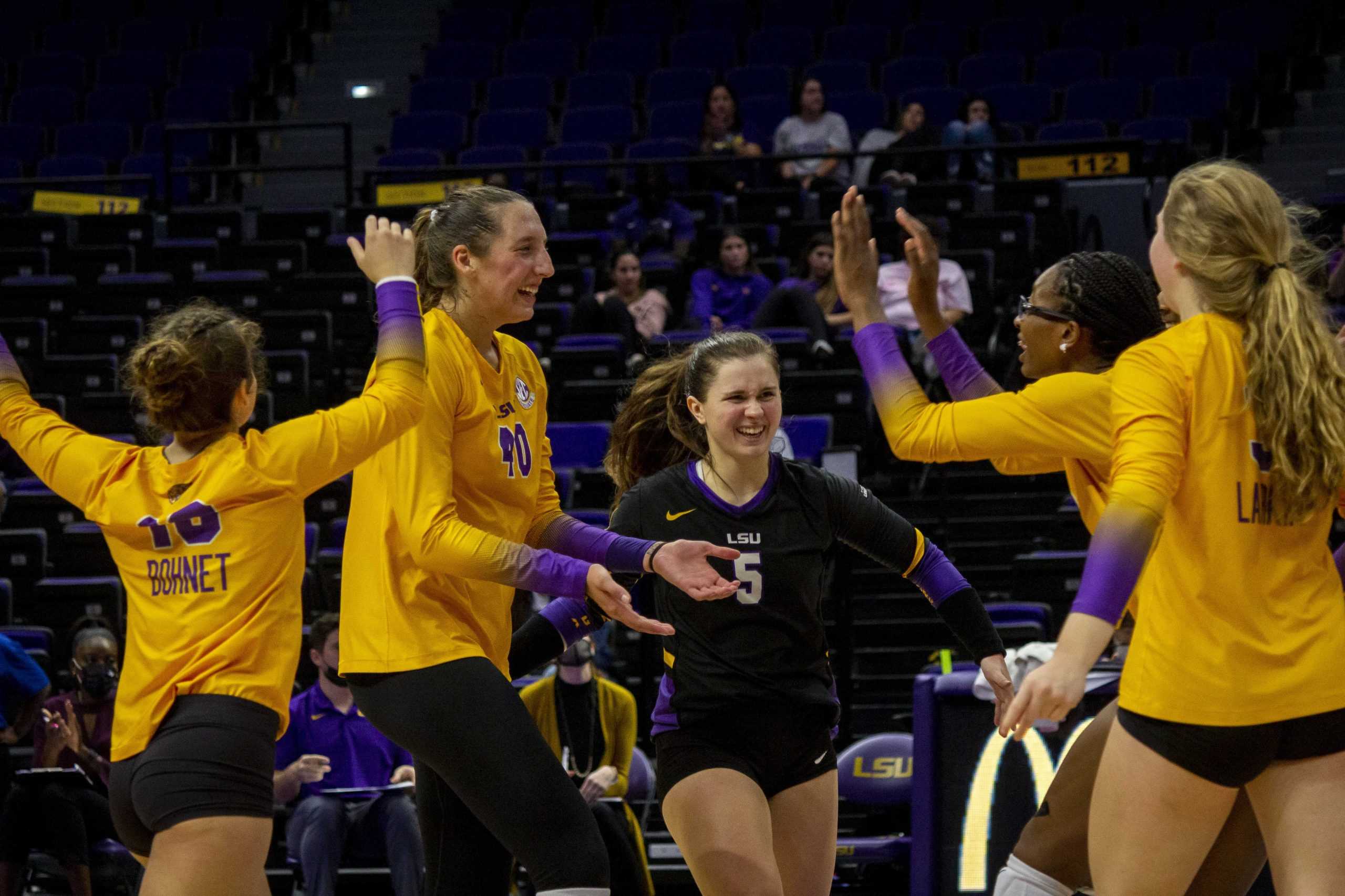 PHOTOS: LSU volleyball defeats Florida