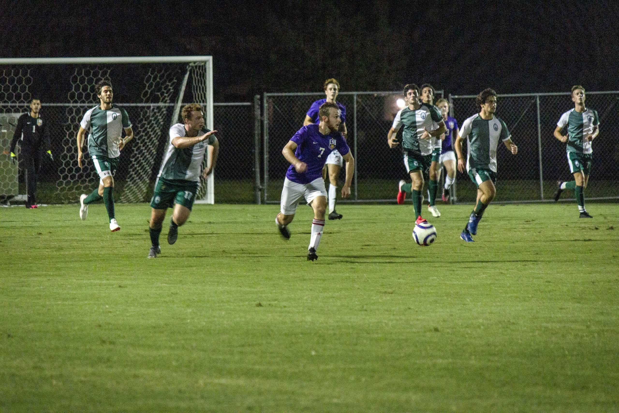 PHOTOS: LSU men's club soccer defeats Tulane 3-2