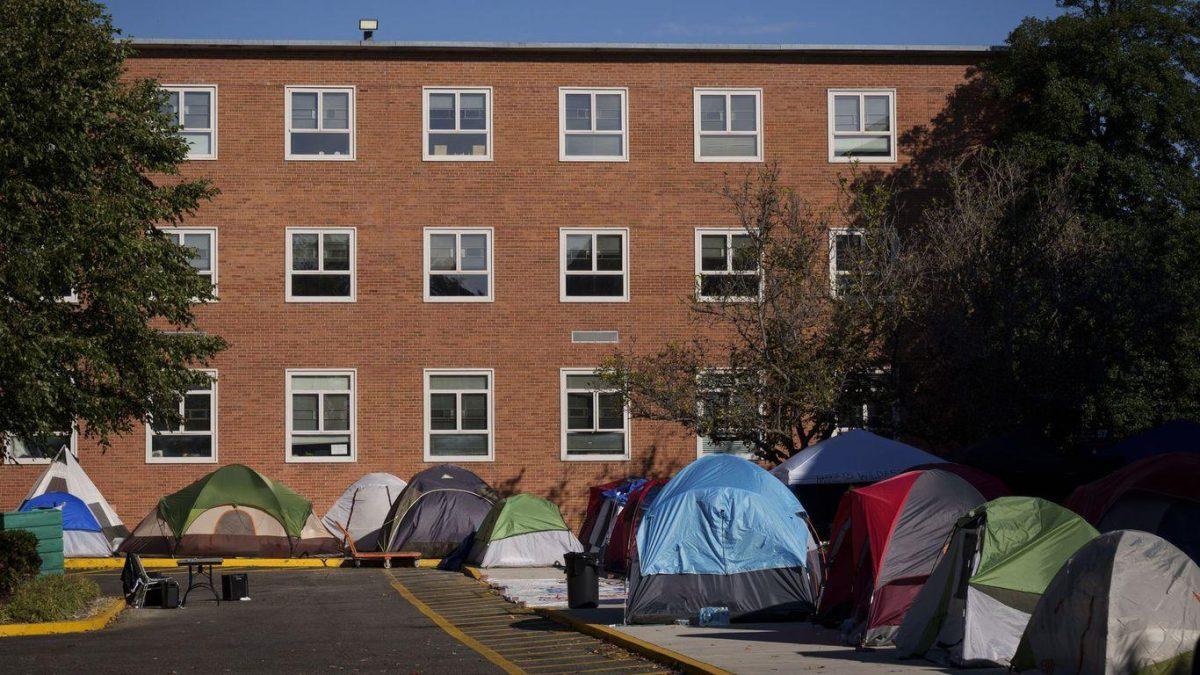 Students pitch tents outside Blackburn Center in protest of unsafe living conditions in residential halls at Howard University.