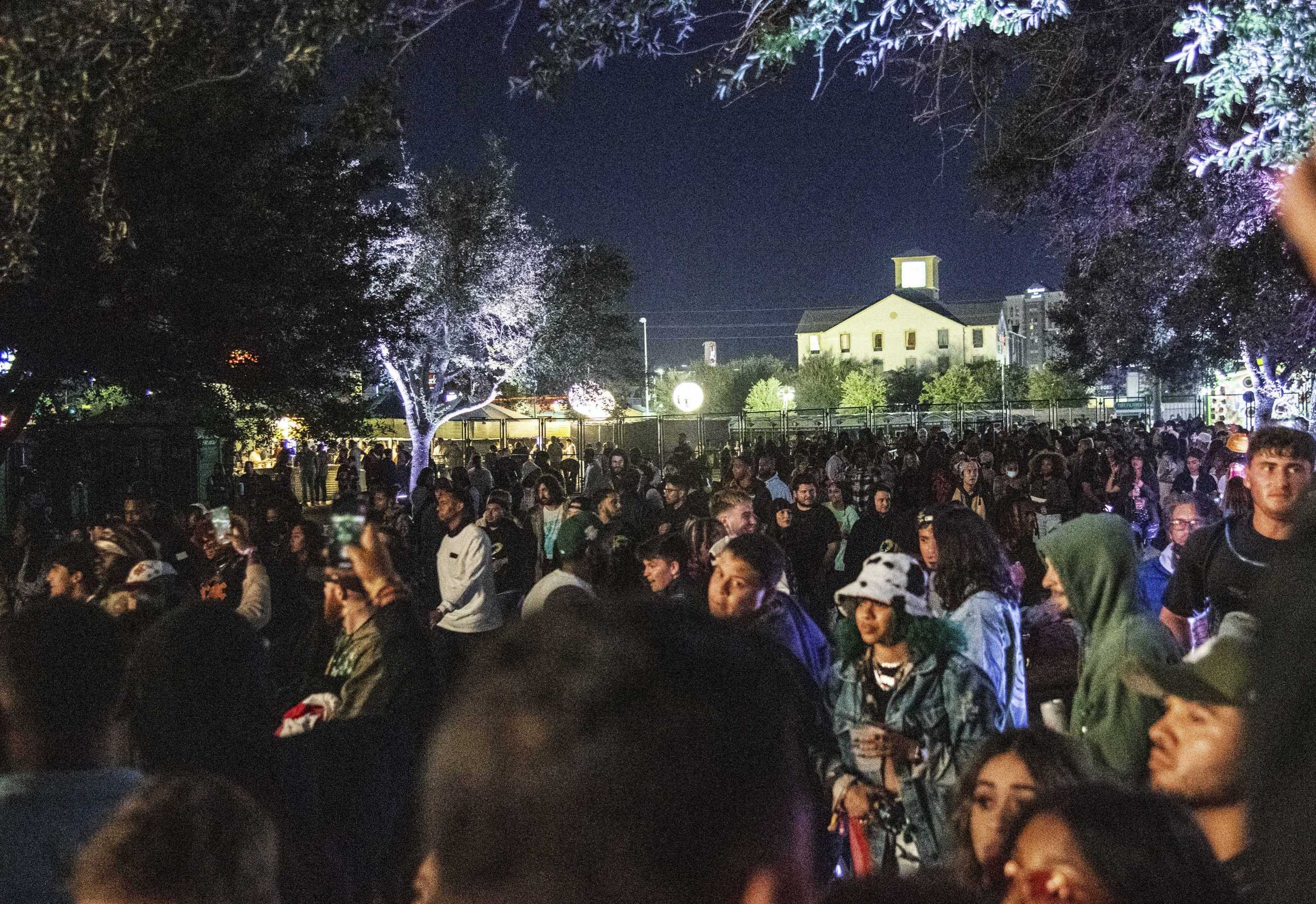 Astroworld Festival attendees reflect on tragedies: 'I honestly feel like I&#8217;ve been hit by a truck'