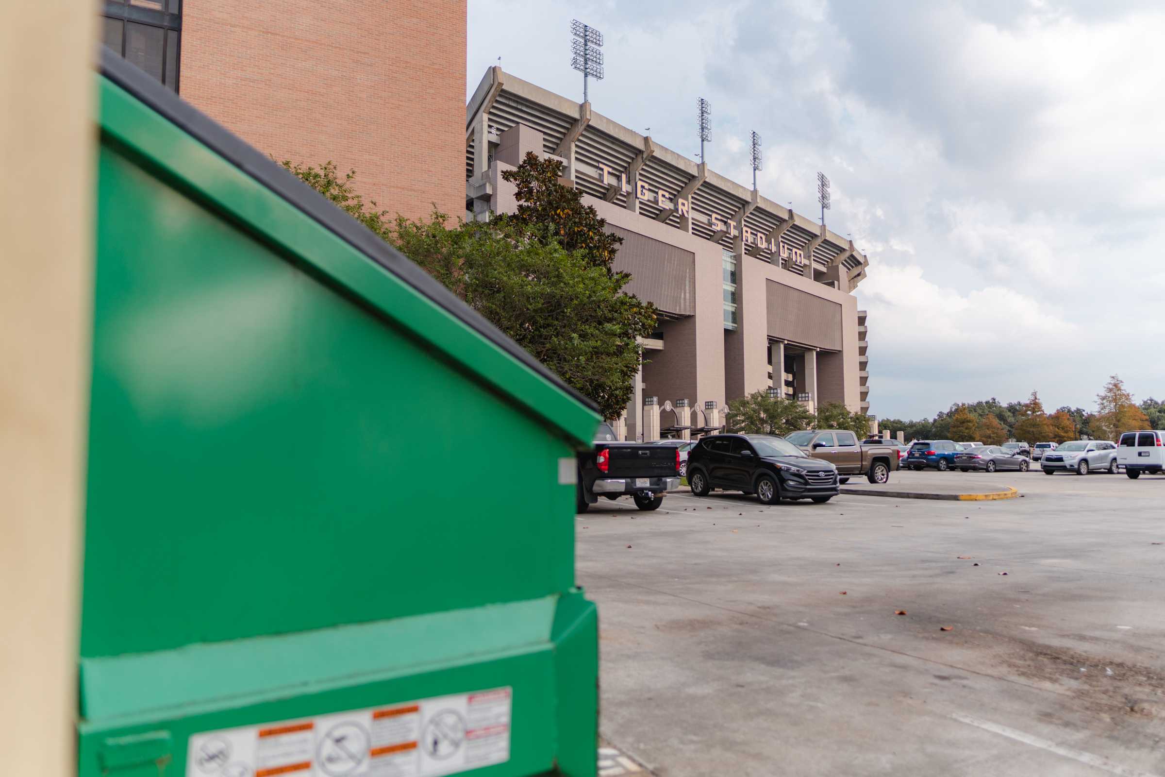 PHOTOS: Diving into the life of dumpsters on campus