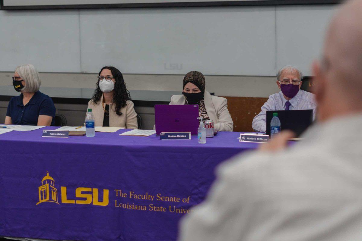 Members of the LSU Faculty Senate Executive Committee listen to the speaker on Monday, Nov. 15, 2021, during the LSU Faculty Senate meeting in the Howe-Russell Geoscience Complex in Baton Rouge, La.