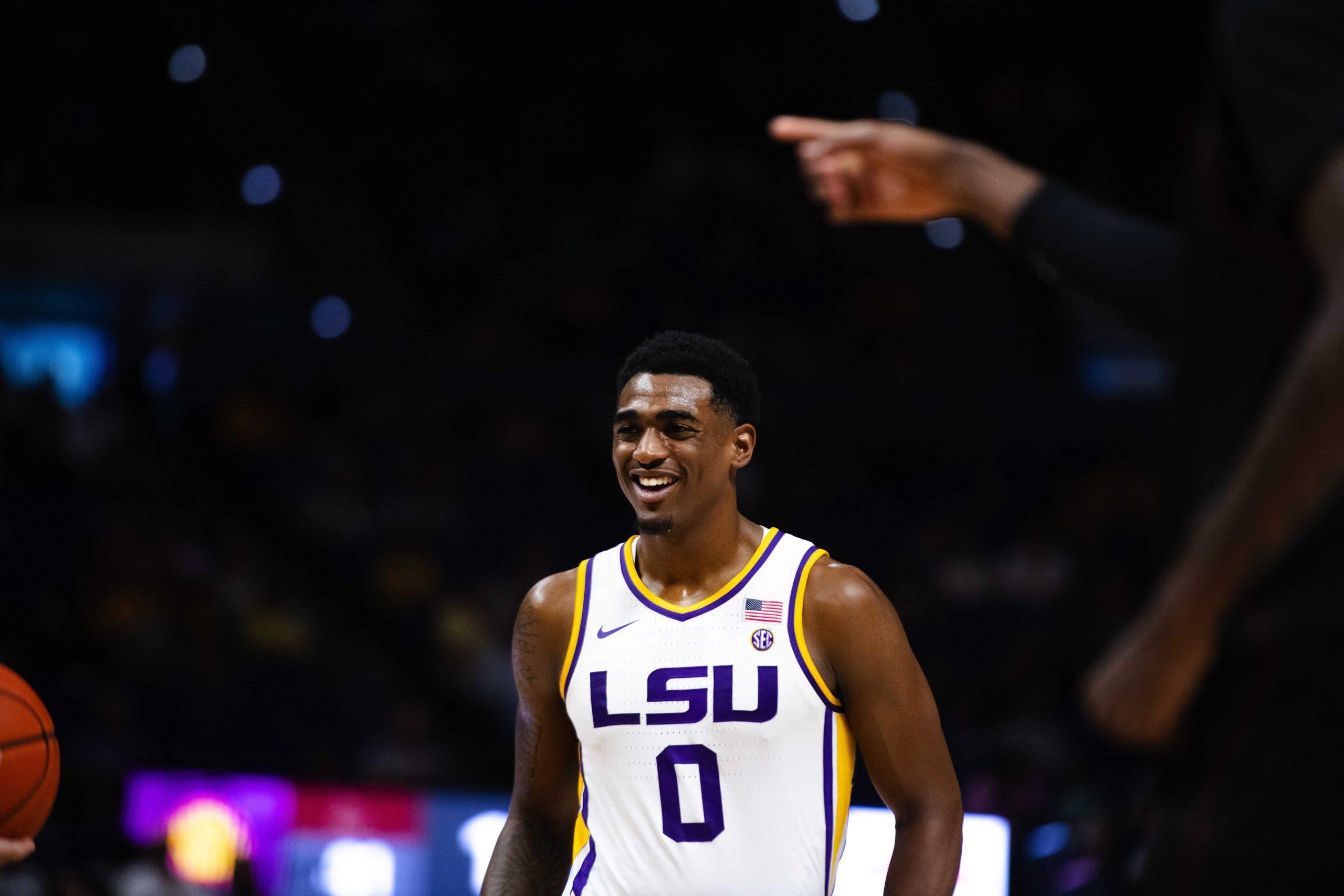 'A breath of fresh air:' LSU bench comes alive to lead Tigers to win over Texas State