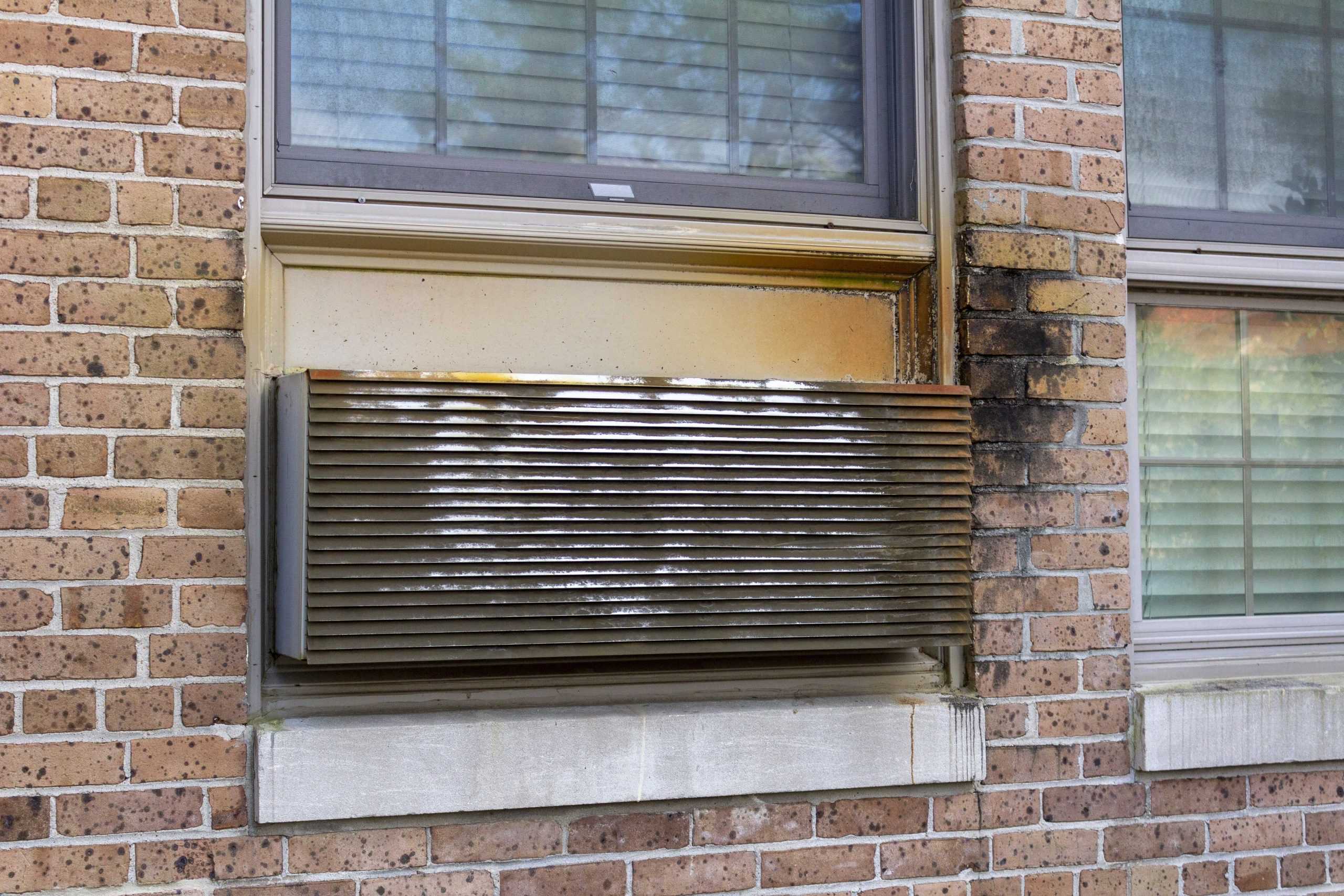 Built in 1923, Pentagon dorms showing their age with hot water breakages, bug problems