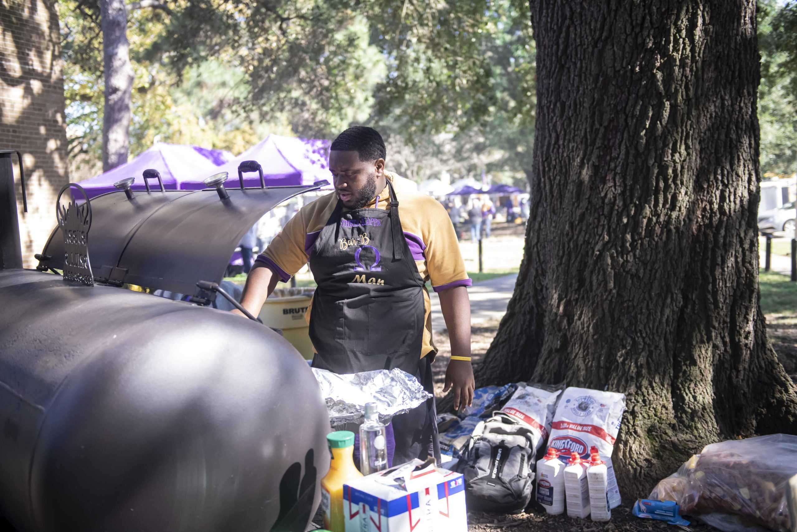 PHOTOS: LSU fans tailgate before start of Arkansas game