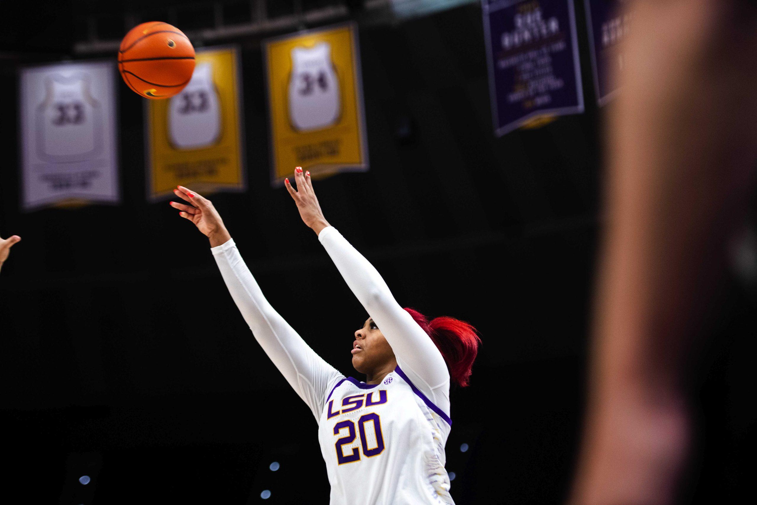 PHOTOS: LSU women's basketball defeats Iowa State 69-60 in the Pete Maravich Assembly Center