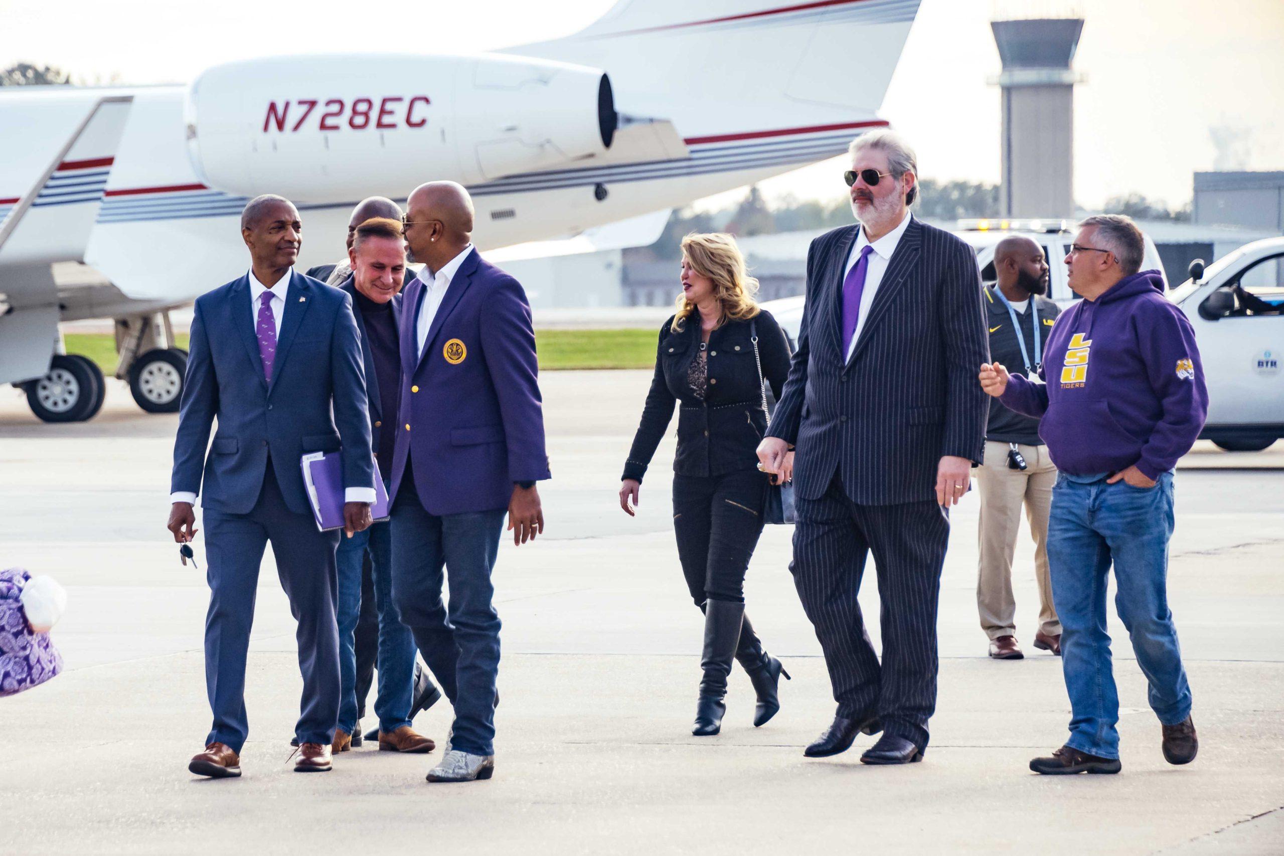 PHOTOS: Newly hired LSU football head coach Brian Kelly and family fly into Baton Rouge