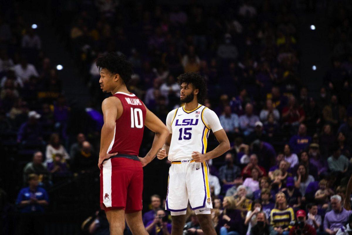 LSU men’s basketball freshman center Efton Reid (15) awaits the starting tipoff Jan. 15, 2022, before LSU’s 65-58 loss against Arkansas in the Pete Maravich Assembly Center on North Stadium Drive in Baton Rouge, La.