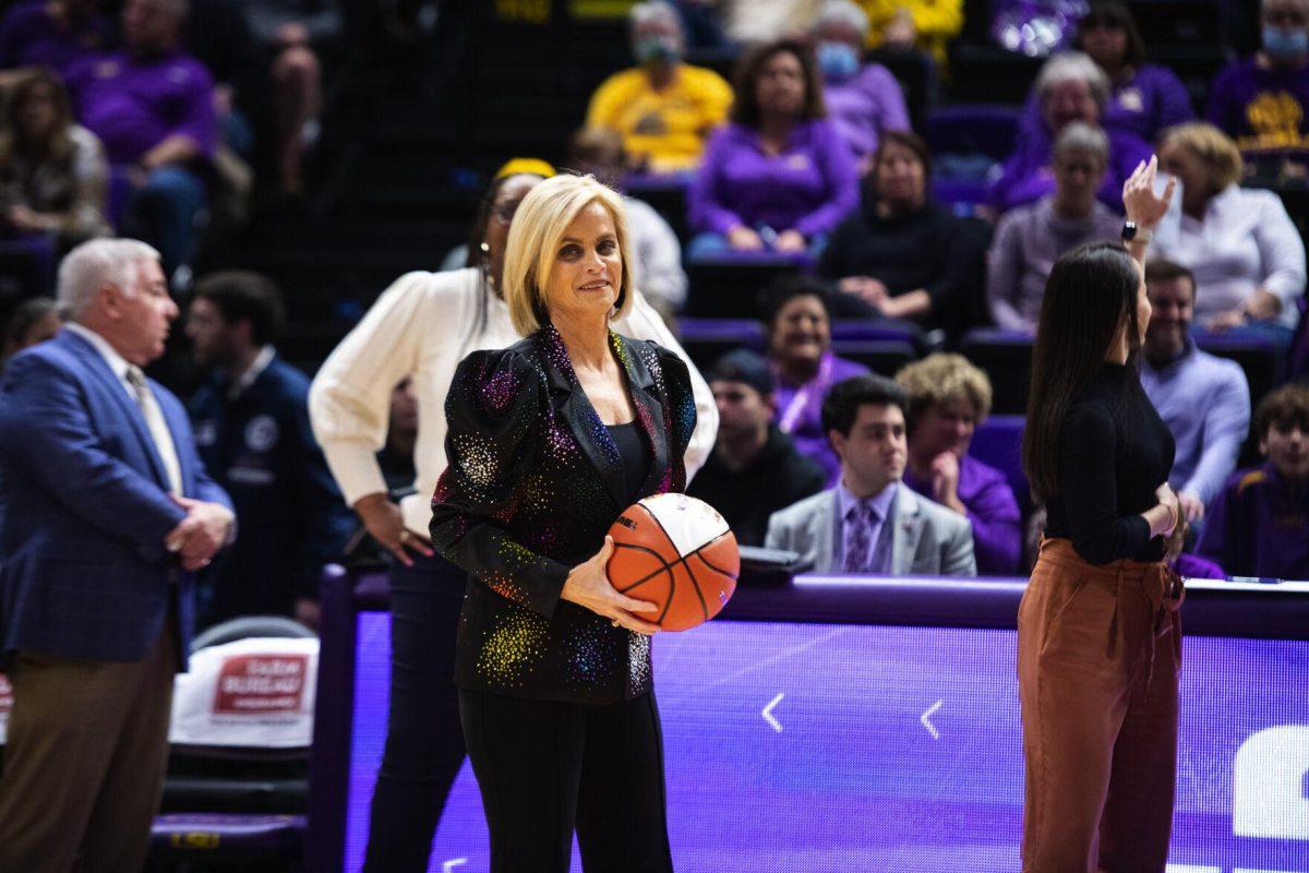 LSU women’s basketball head coach Kim Mulkey holds a basketball Thursday, Jan. 13, 2022, before LSU’s 87-85 overtime win against Missouri in the Pete Maravich Assembly Center on North Stadium Drive in Baton Rouge, La.