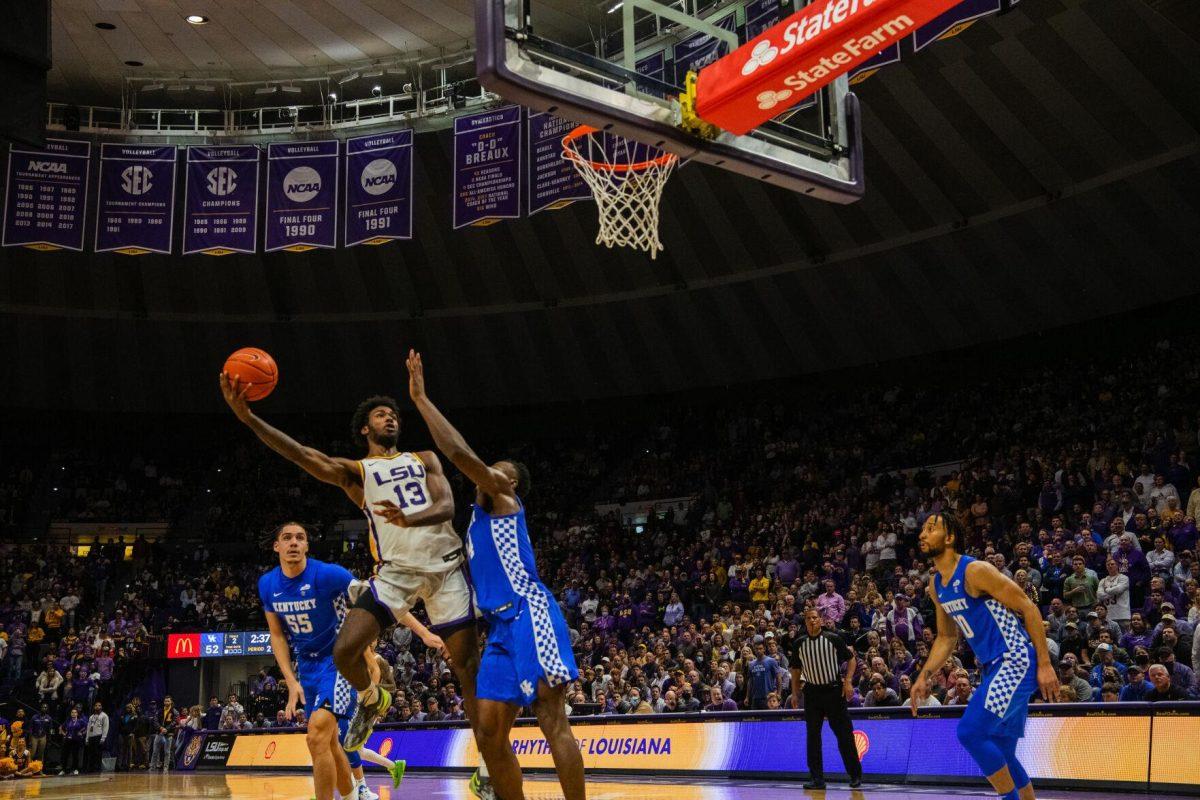 LSU men&#8217;s basketball sophomore forward Tari Eason (13) shoots Tuesday, Jan. 04, 2022, during LSU&#8217;s 56-50 win against Kentucky in the Pete Maravich Assembly Center on North Stadium Drive in Baton Rouge, La.