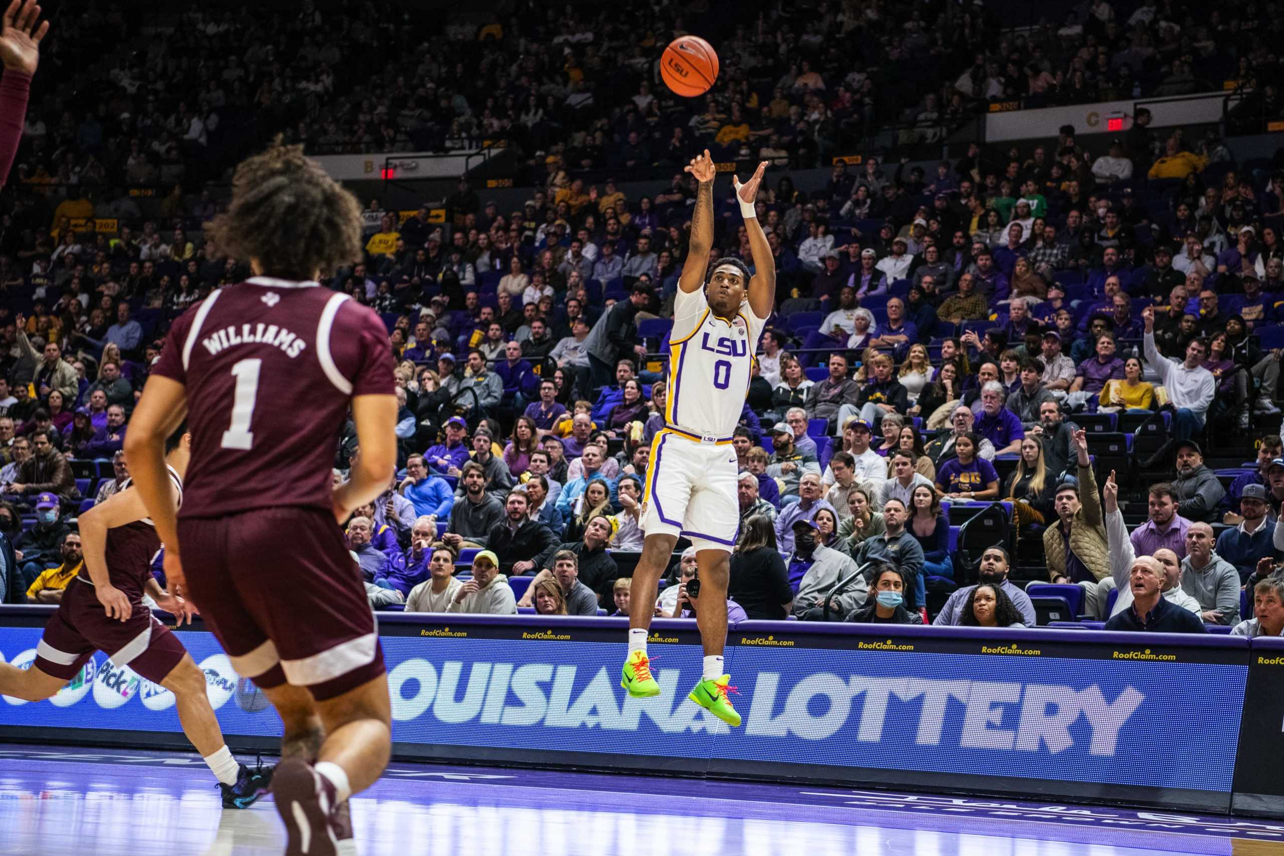 PHOTOS: LSU men's basketball defeats Texas A&M 70-64