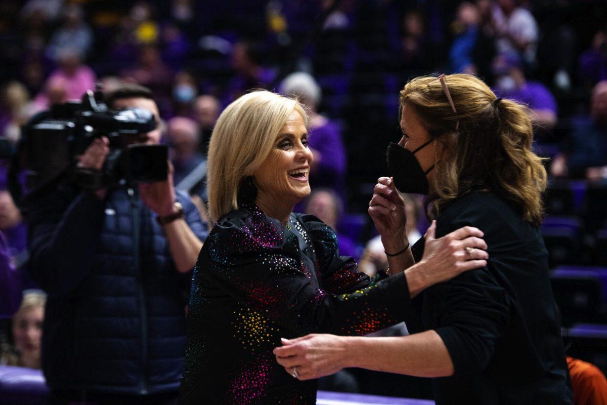 LSU women’s basketball head coach Kim Mulkey greets Missouri women’s basketball head coach Robin Pingeton Thursday, Jan. 13, 2022, before LSU’s 87-85 overtime win against Missouri in the Pete Maravich Assembly Center on North Stadium Drive in Baton Rouge, La.