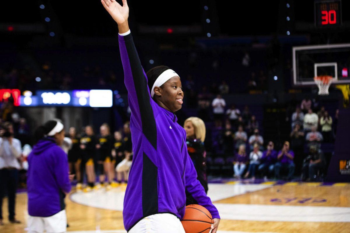 LSU women’s basketball graduate student center Faustine Aifuwa (24) waves to the crowd as she is honored for her early season performances Thursday, Jan. 13, 2022, before LSU’s 87-85 overtime win against Missouri in the Pete Maravich Assembly Center on North Stadium Drive in Baton Rouge, La.