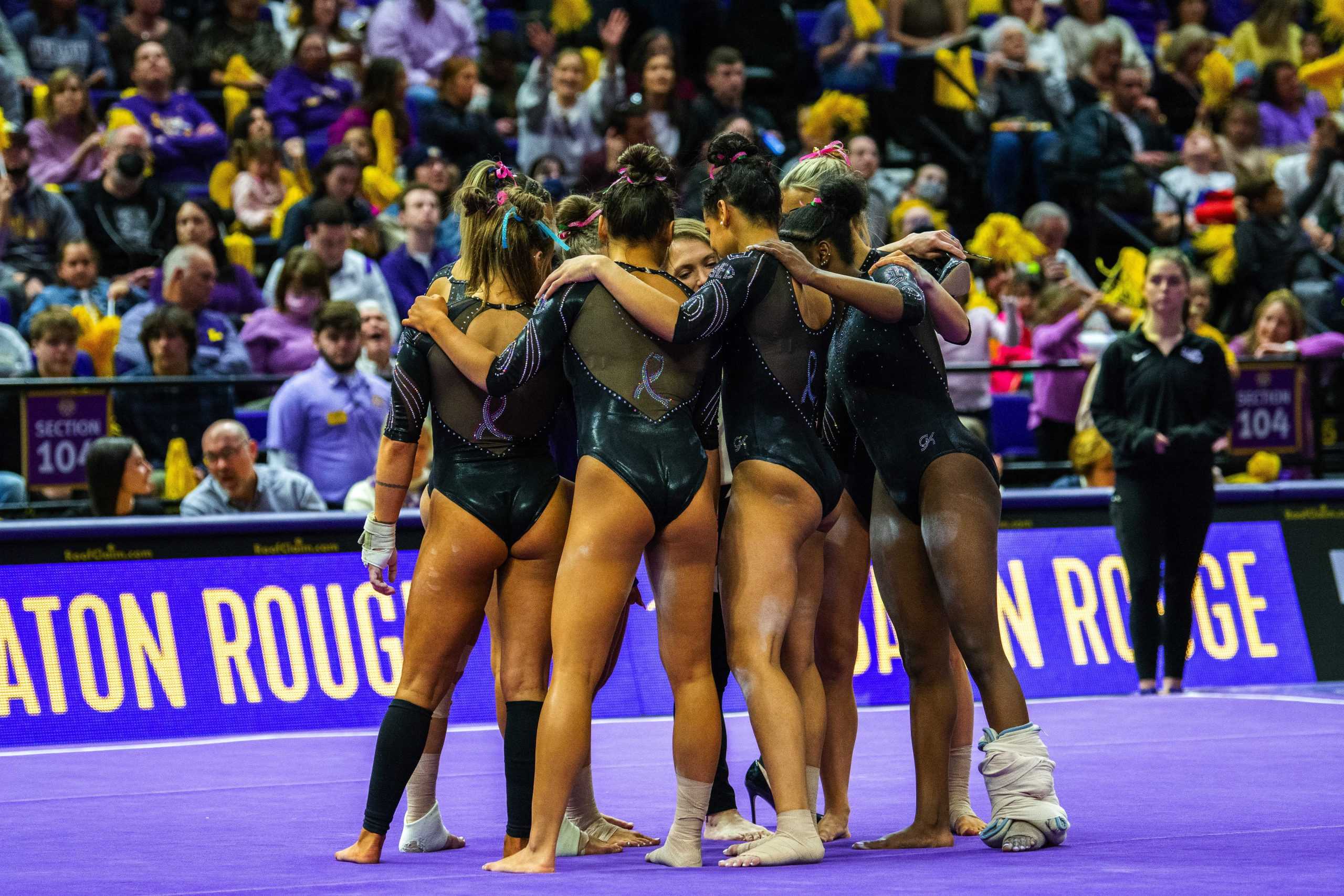 PHOTOS: #8 LSU gymnastics upsets #6 Auburn 197.975-197.750