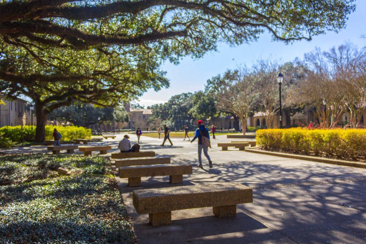 LSU students walk through the Quad Friday, Jan. 28, 2022, on LSU's campus.