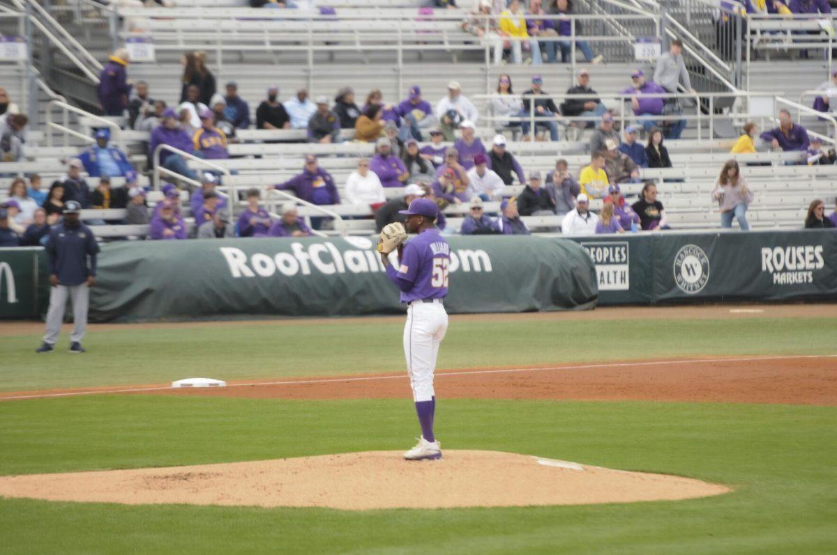 LSU senior pitcher Ma'Khail Hilliard (52) pitches on the mound Saturday, Feb. 26, 2022, during the Tigers' 9-2 win against Southern University at Alex Box Stadium in Baton Rouge, La.