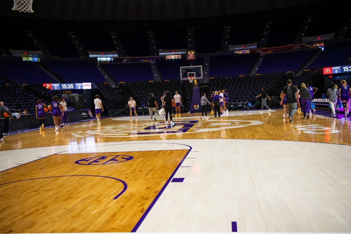 LSU women&#8217;s basketball practices Wednesday, Feb. 9, 2022 during the LSU women&#8217;s basketball team in the Pete Maravich Assembly Center on N. Stadium Drive in Baton Rouge, La.