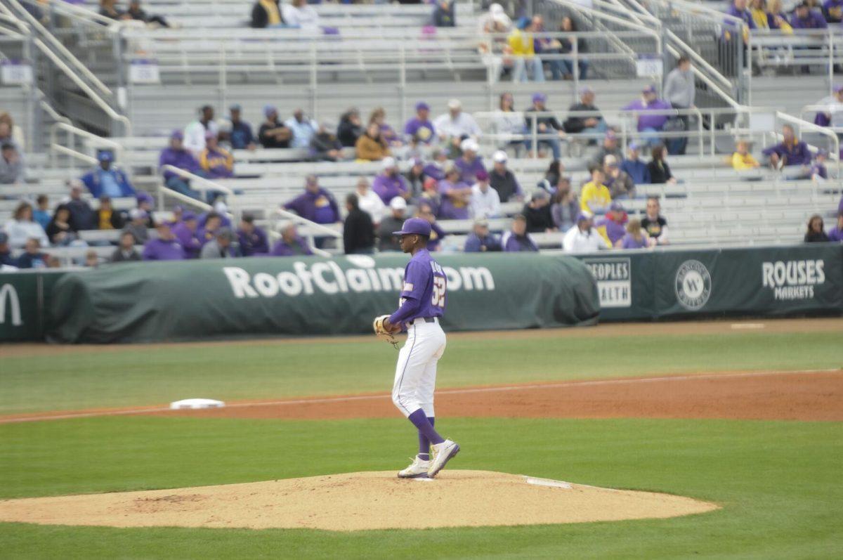 LSU senior pitcher Ma'Khail Hilliard (52) pitches on the mound Saturday, Feb. 26, 2022, during the Tigers' 9-2 win against Southern University at Alex Box Stadium in Baton Rouge, La.