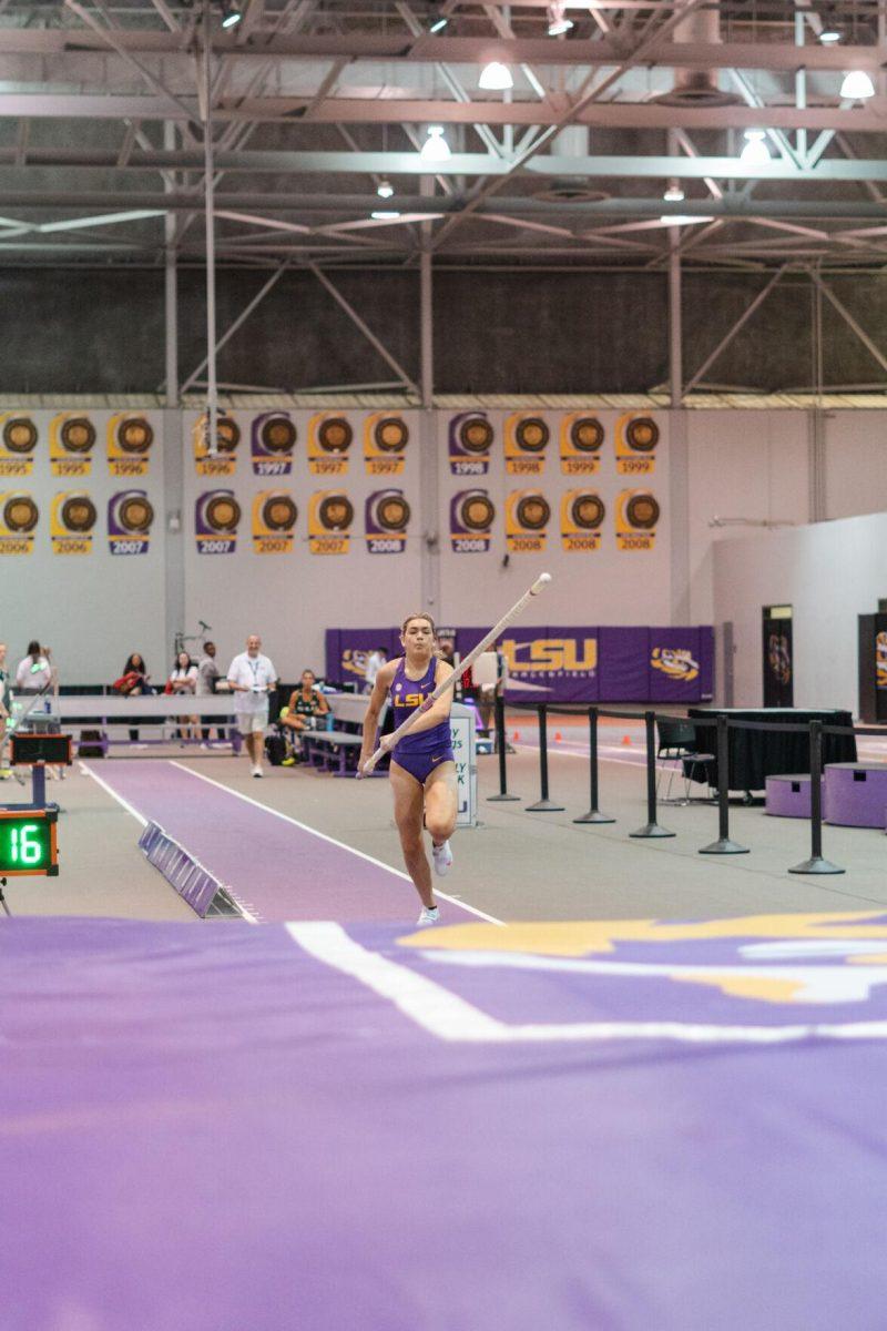 LSU track and field pole vault freshman Johanna Duplantis heads down the runway on Friday, Feb. 18, 2022, during the LSU Twilight track and field meet in the Carl Maddox Field House on Nicholson Drive in Baton Rouge, La.