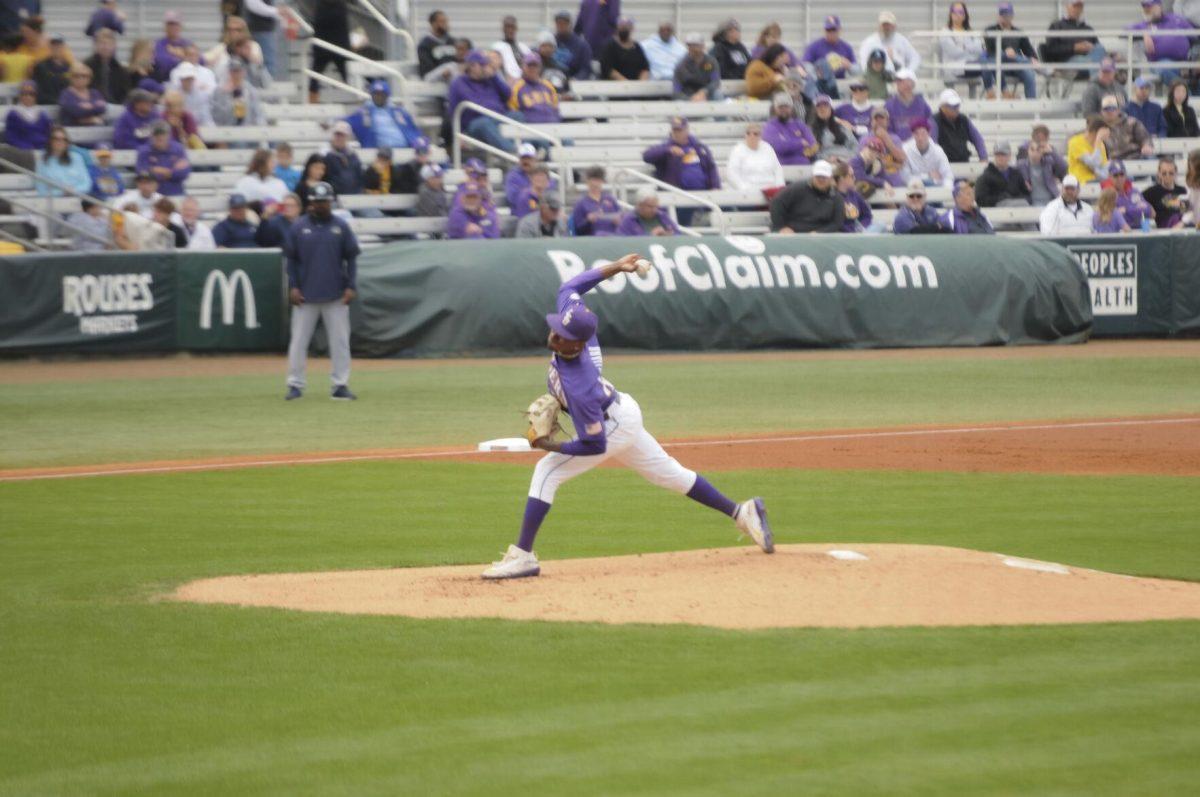 LSU senior pitcher Ma'Khail Hilliard (52) pitches on the mound Saturday, Feb. 26, 2022, during the Tigers' 9-2 win against Southern University at Alex Box Stadium in Baton Rouge, La.