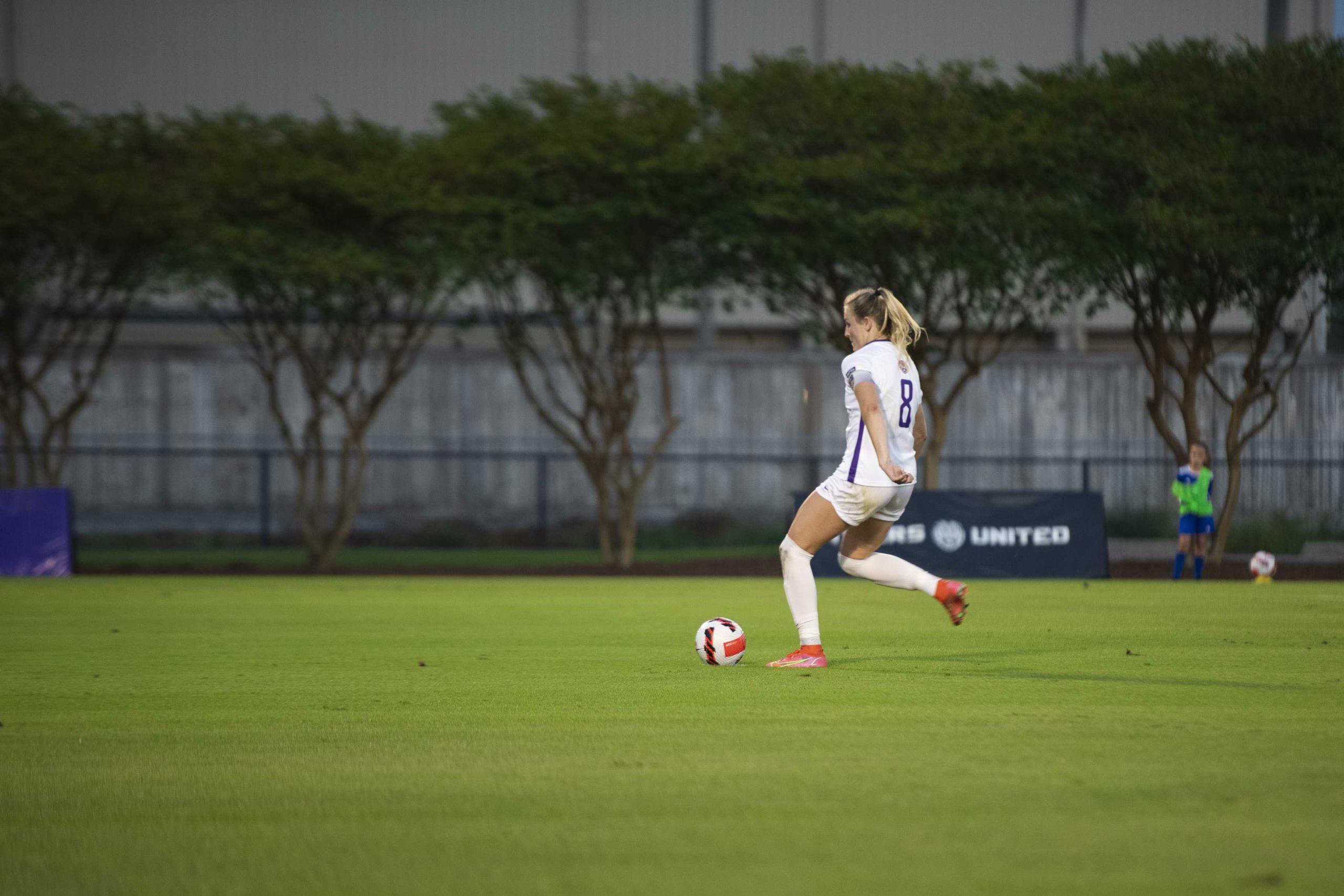 LSU soccer loses spring opener against Auburn, Cooke's injury leaves question mark for Tigers' defense