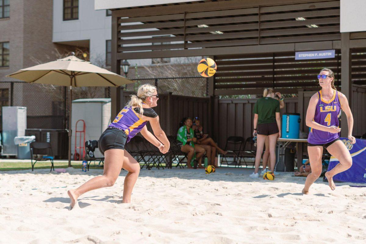 LSU beach volleyball freshman Madison Meyers (5) steps toward the ball on Sunday, March 6, 2022, during LSU&#8217;s 3-2 win over Loyola Marymount at the Beach Volleyball Stadium on Cypress Drive in Baton Rouge, La.