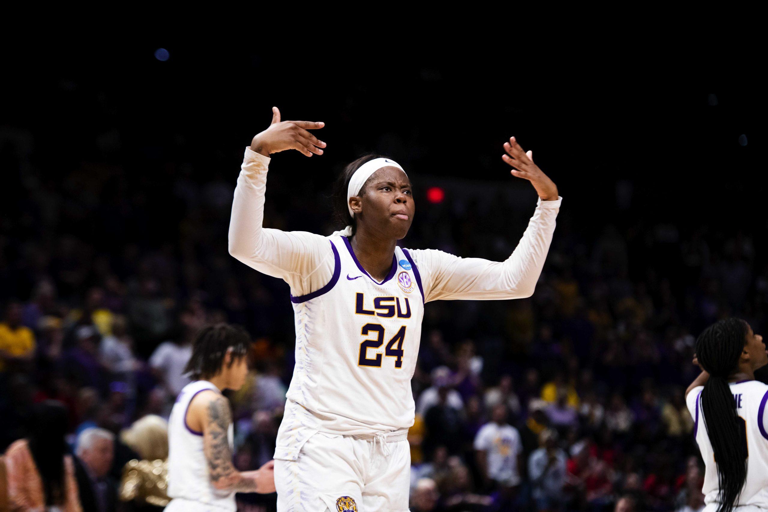 PHOTOS: Women's hoops rallies past Jackson State 83-77 in the first round of the NCAA women's tournament