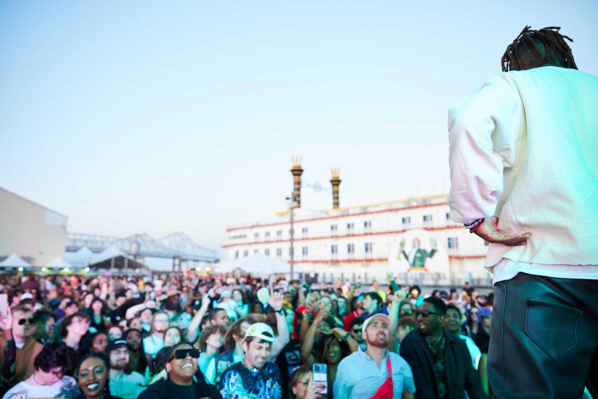 Lango performs at BUKU