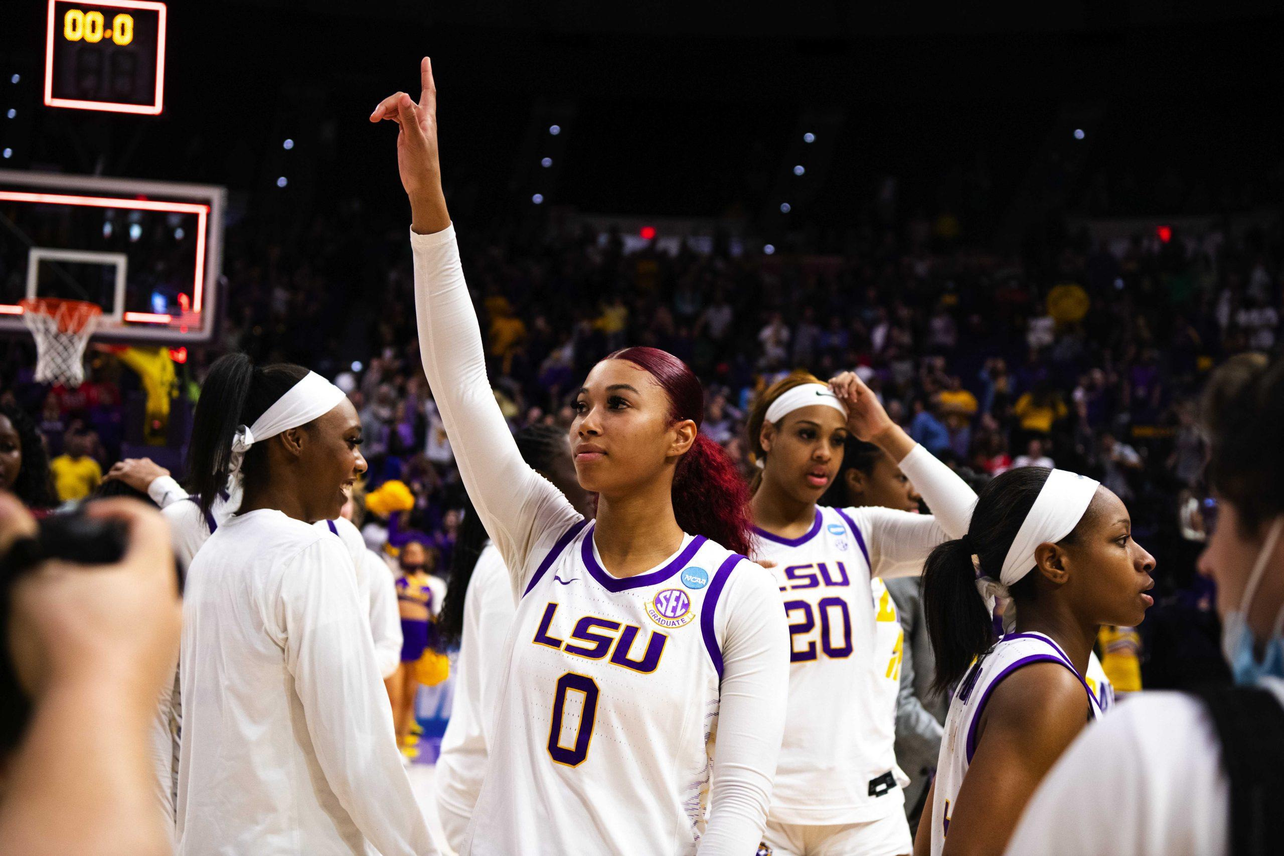 PHOTOS: Women's hoops rallies past Jackson State 83-77 in the first round of the NCAA women's tournament